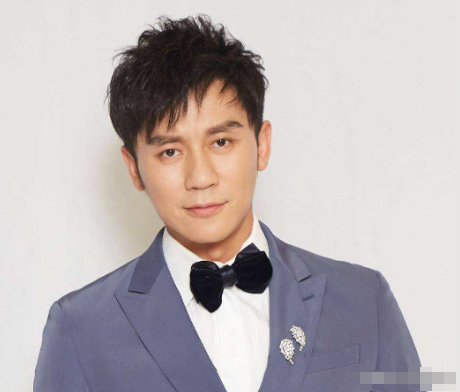 拥有北京9亿四合院,开千万豪车的李晨,为什么到现在都无人敢嫁