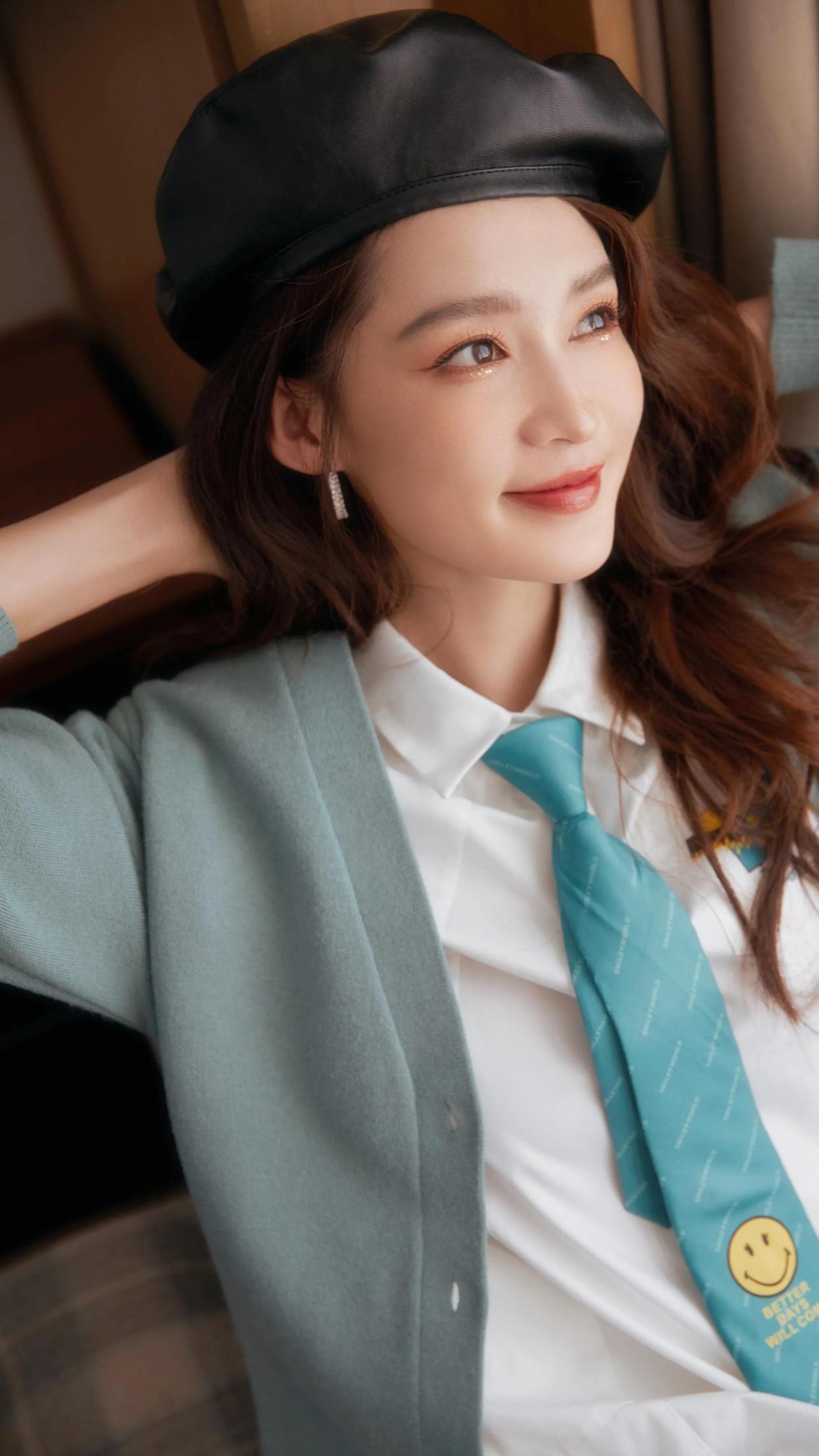 美女系列壁纸1280—李沁