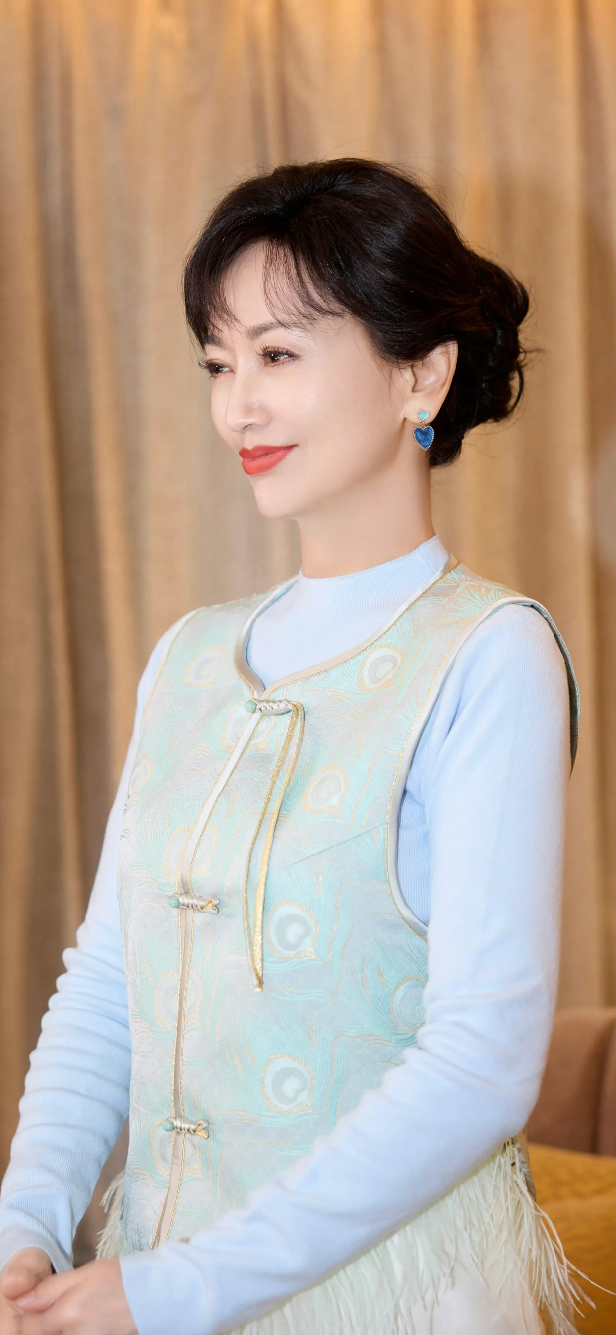 美女壁纸第1143期—赵雅芝