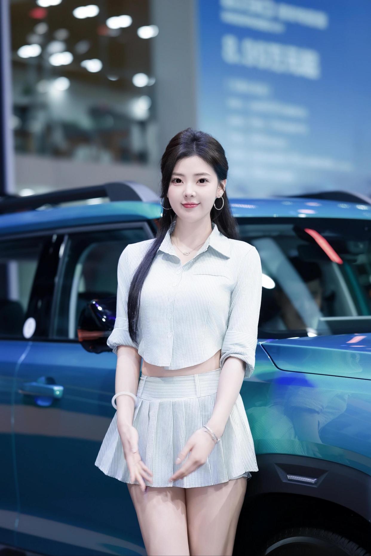 美女壁纸第6096期