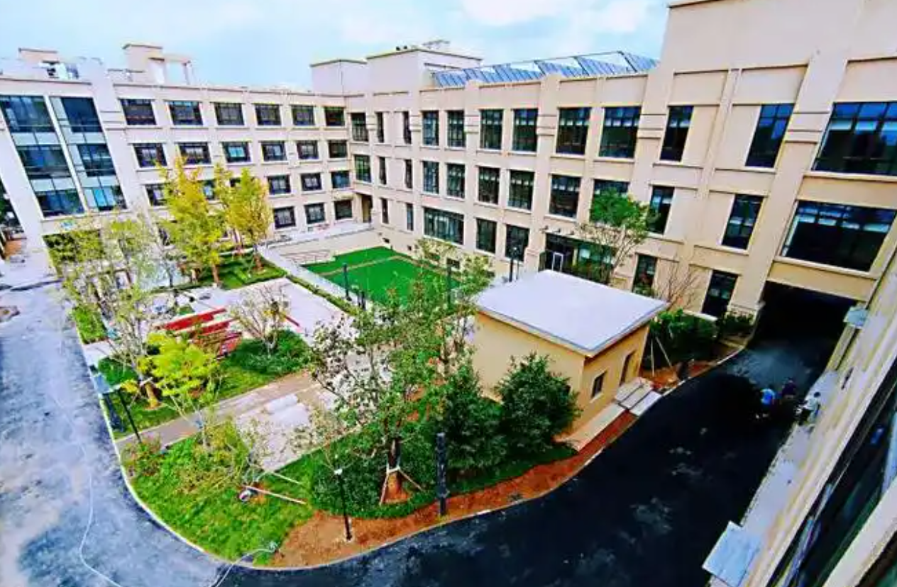 丰台区晧春里老年公寓,龙湖晧春里,龙湖椿山万树皓春里养老公寓