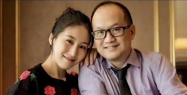 "豪门惨剧"周美毅:没想到老公去母留子,被骗婚究竟有多惨