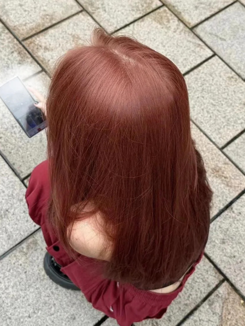 推荐类# 希芳染发膏 后悔没有早点染 这种美女氛围感的红发我太爱啦