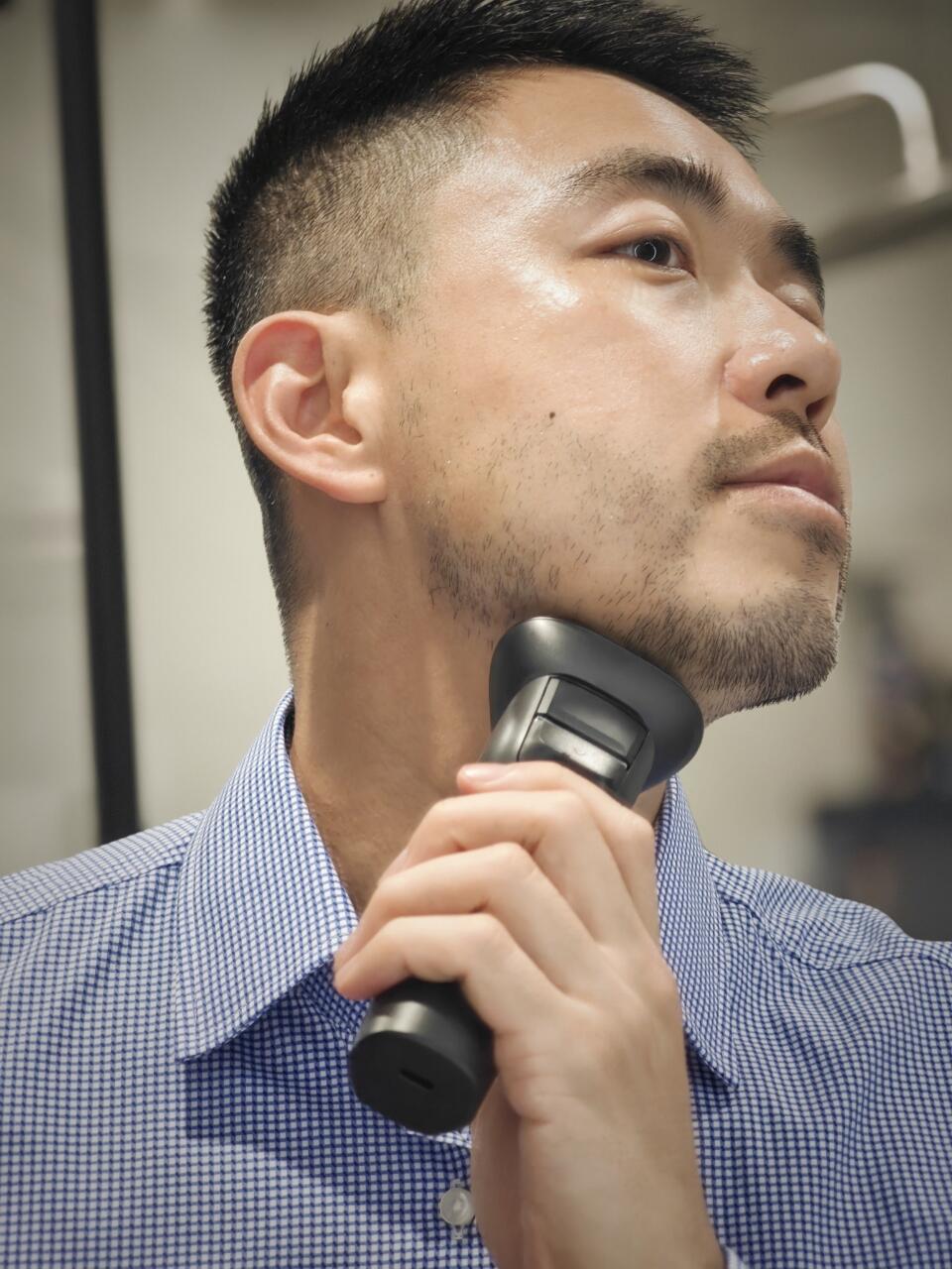 推荐类# ta送的剃须刀,把实惠二字刻在脑门上