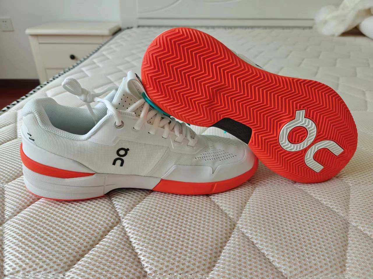 推荐类# on费德勒网球鞋