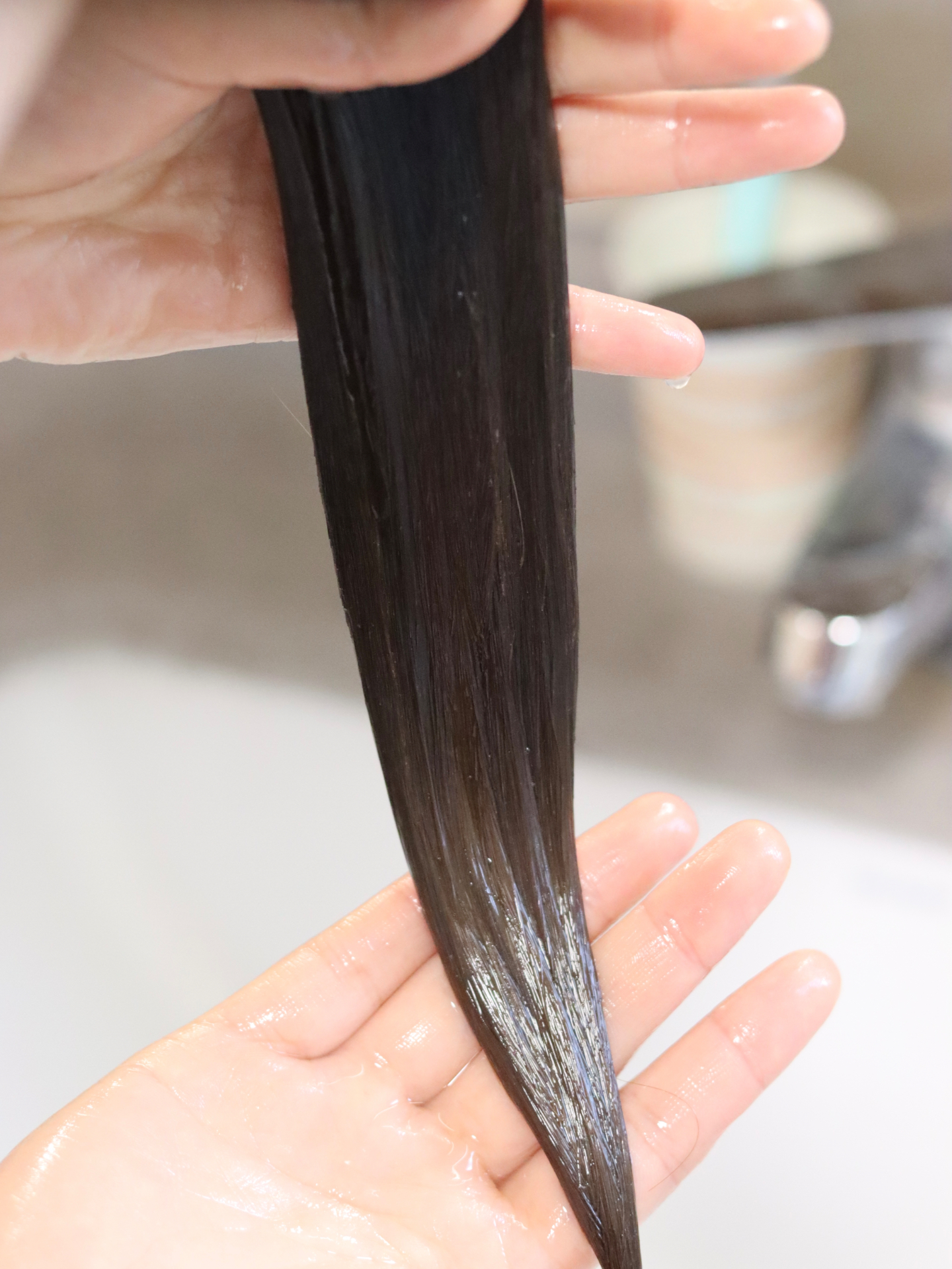 推荐类 头发一长长发尾就分叉枯黄真的是好不容易长长的上个月还