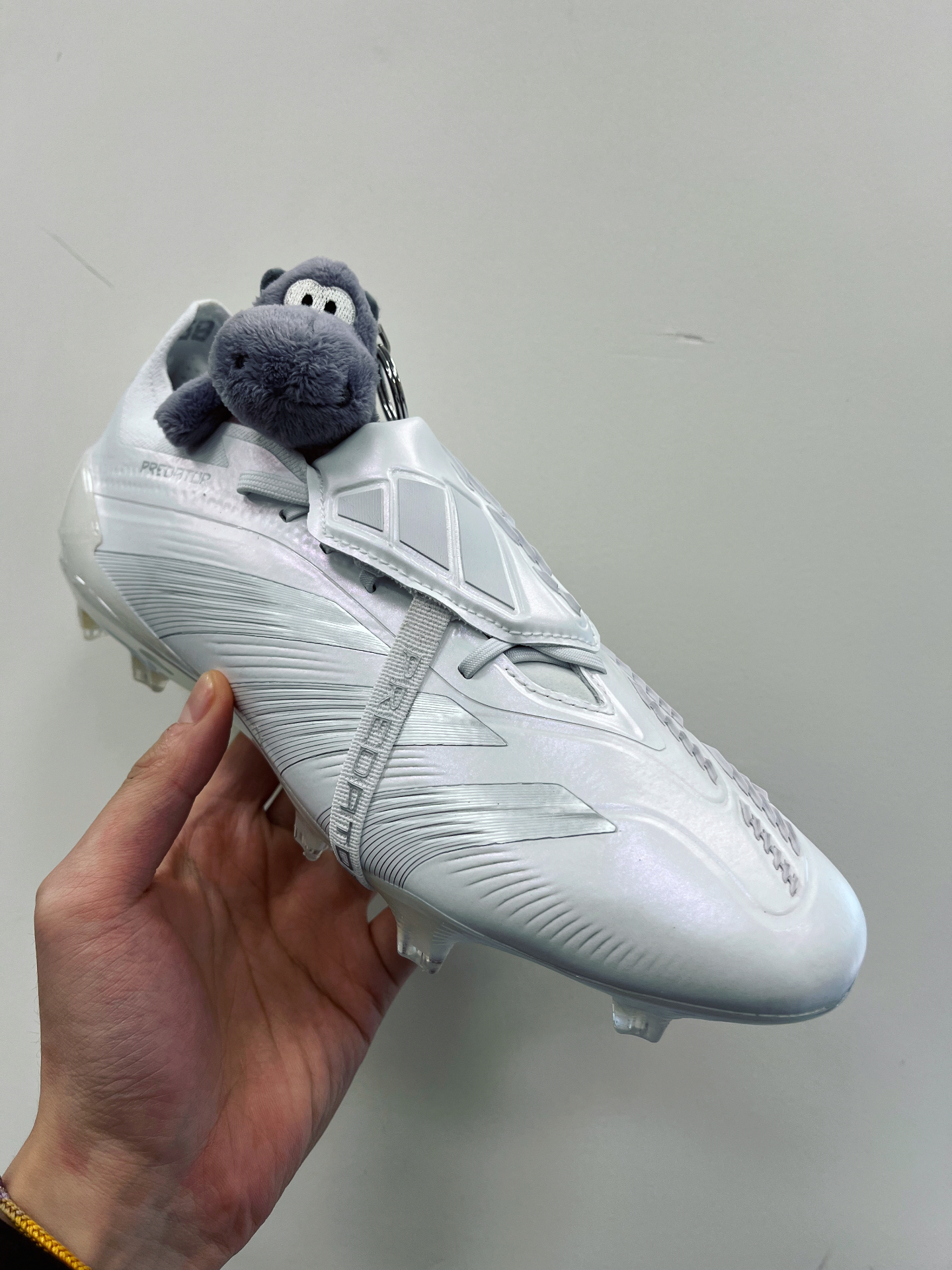 推荐类# predator elite ft fg 长钉翻折鞋舌款足球鞋男女adidas