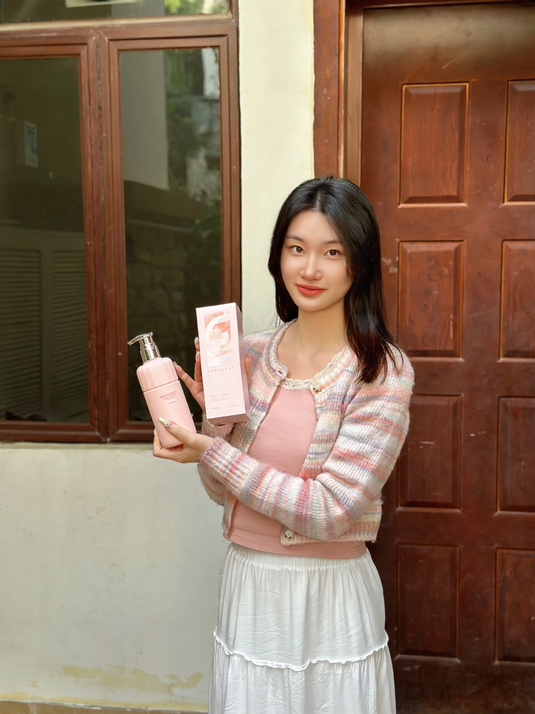 今天刚到的vhe身体乳 味道是淡淡的广州禤少茹夏婉安日常生活