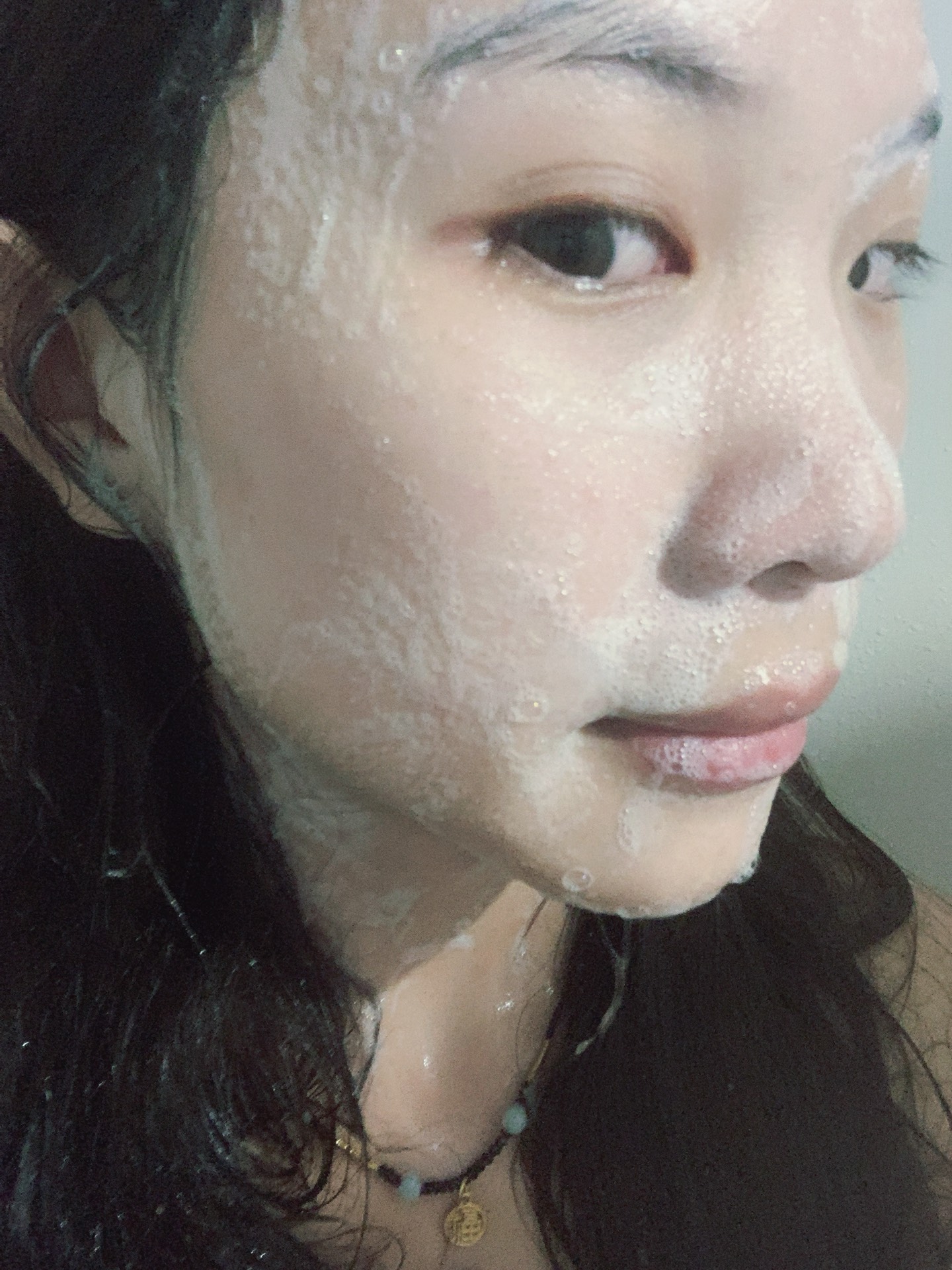 portbuddy身体乳~ 泡沫还很绵密洗完也不会拔干 我就涂了防晒洗面