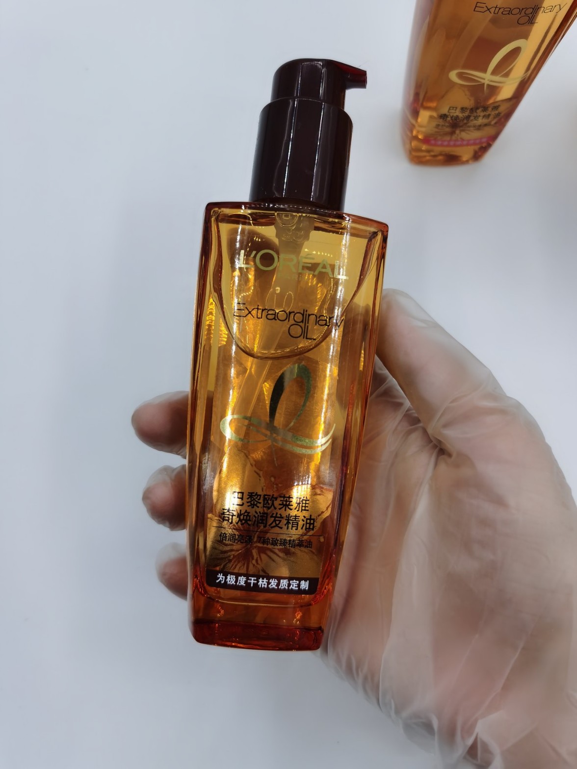 这时候你需要一款护发精油抚平毛燥效果立竿见影 欧莱雅的几款护发