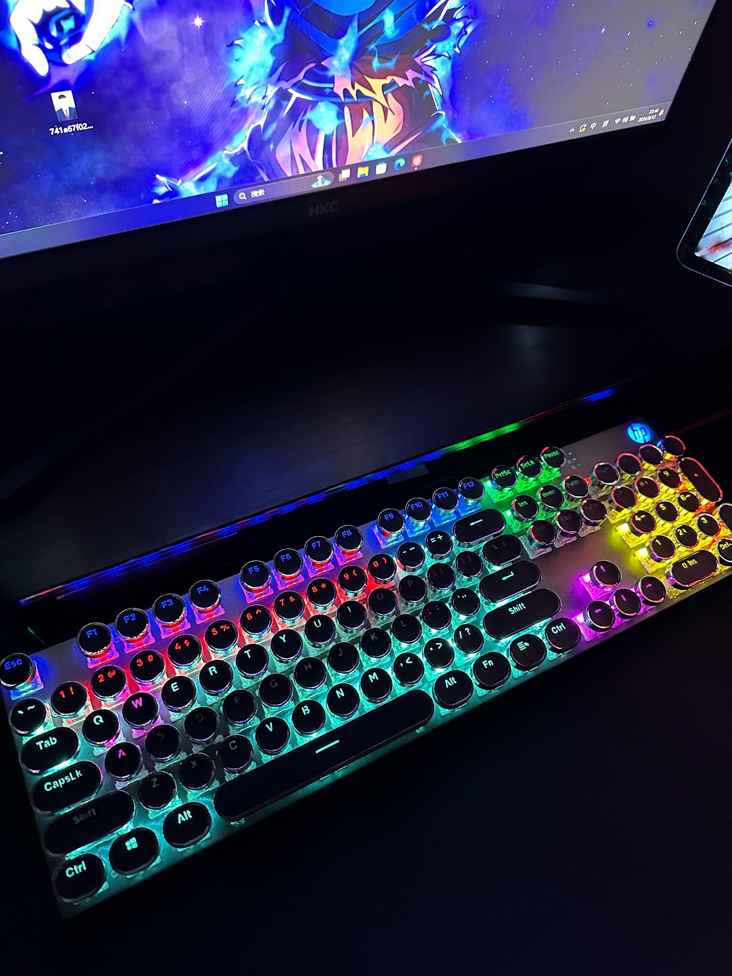 推荐类# 惠普gk 系列的朋克克圆帽键盘 太炫酷了吧!