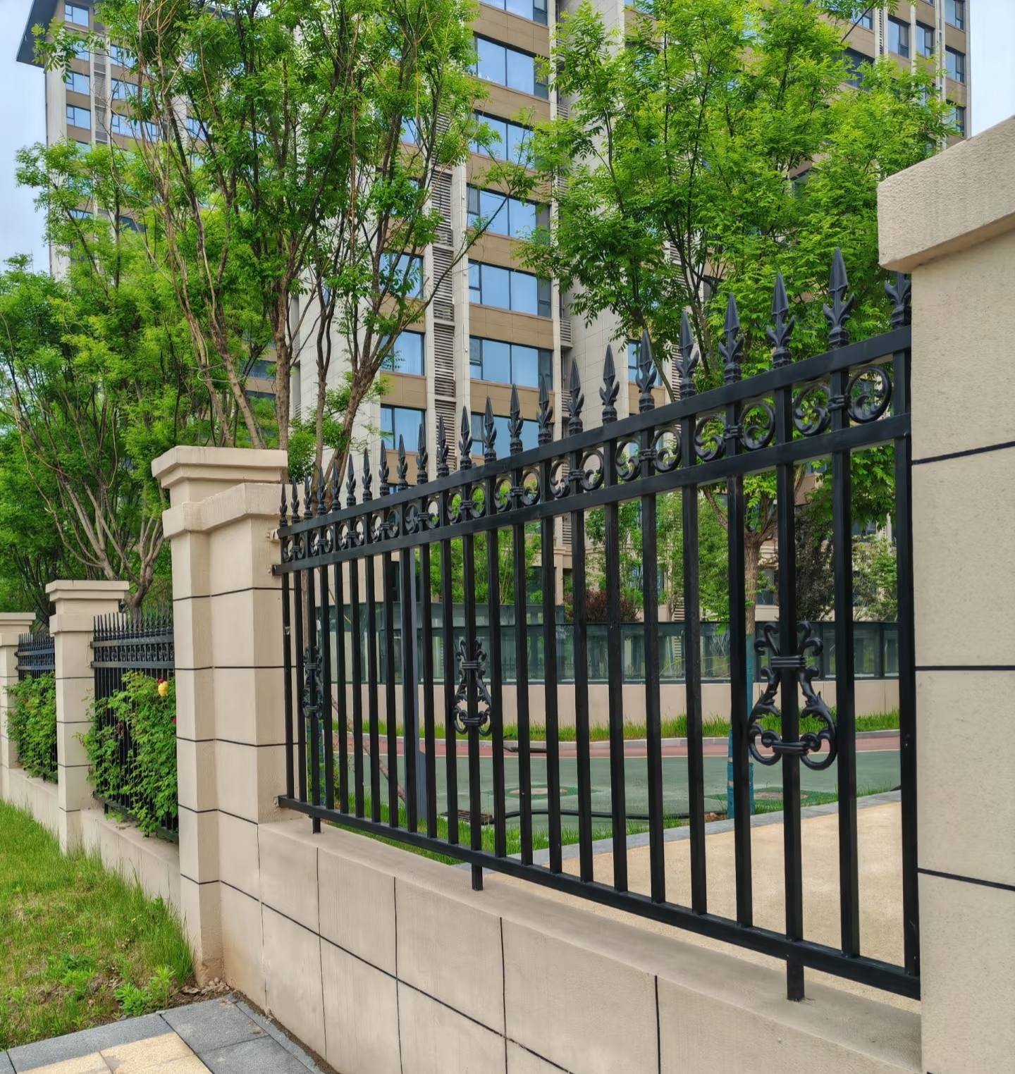 宁河县安装铝艺大门庭院围栏耐用美观