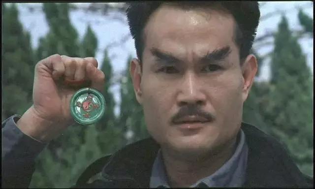 《驱魔警察》:林正英出品的灵幻,与警匪完美结合体