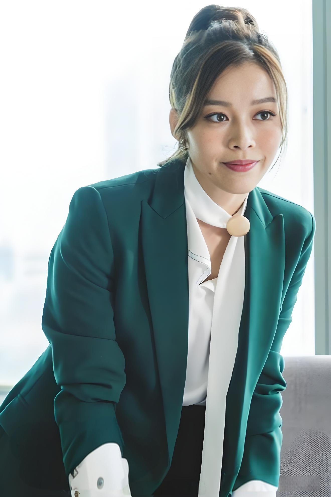 赖慰玲是香港女演员,在多部电视剧中有出色表现.你可能看过她出演的