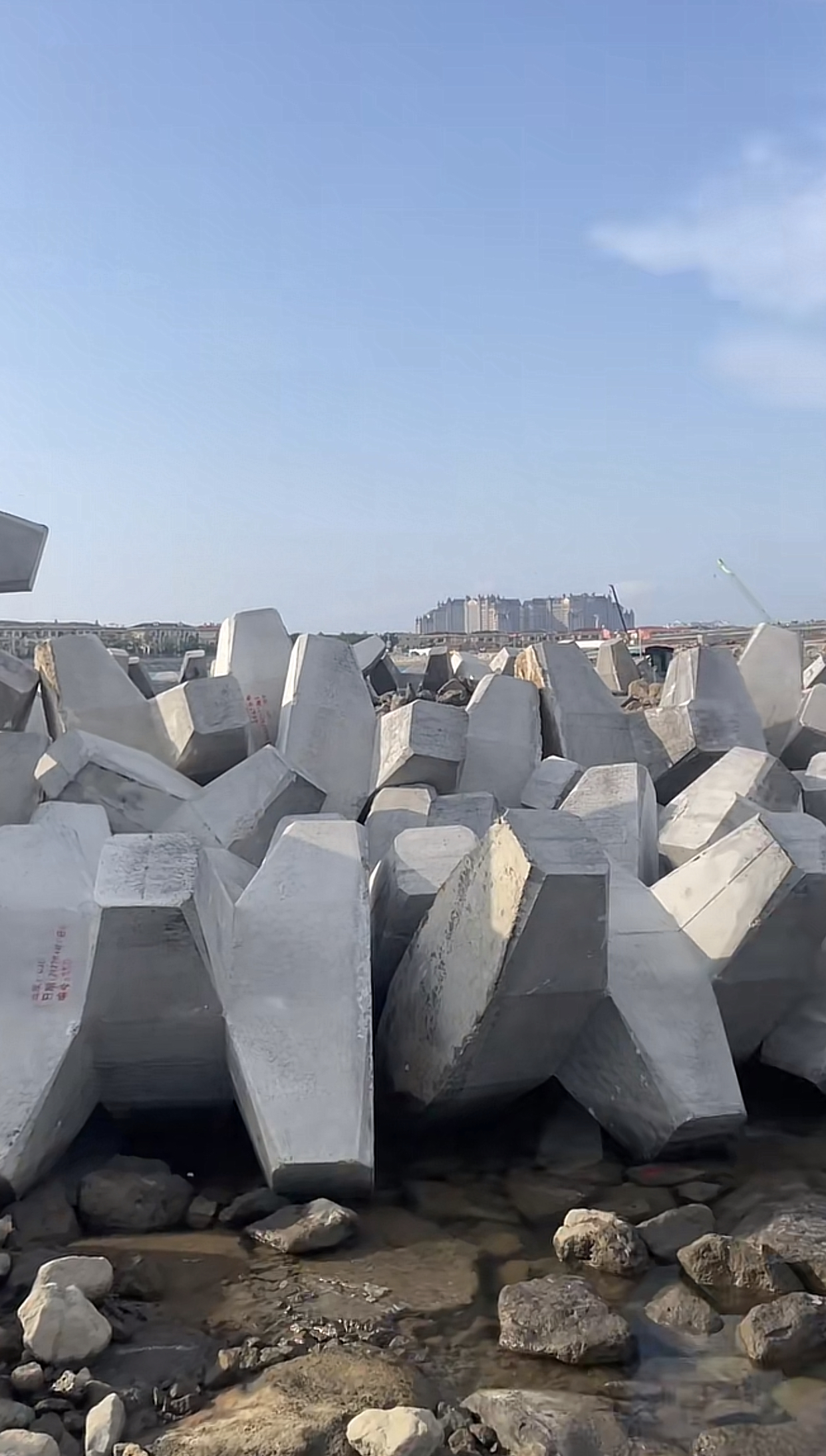 防浪石模具扭王字块模具厂家扭王字块钢模具四角锥模具