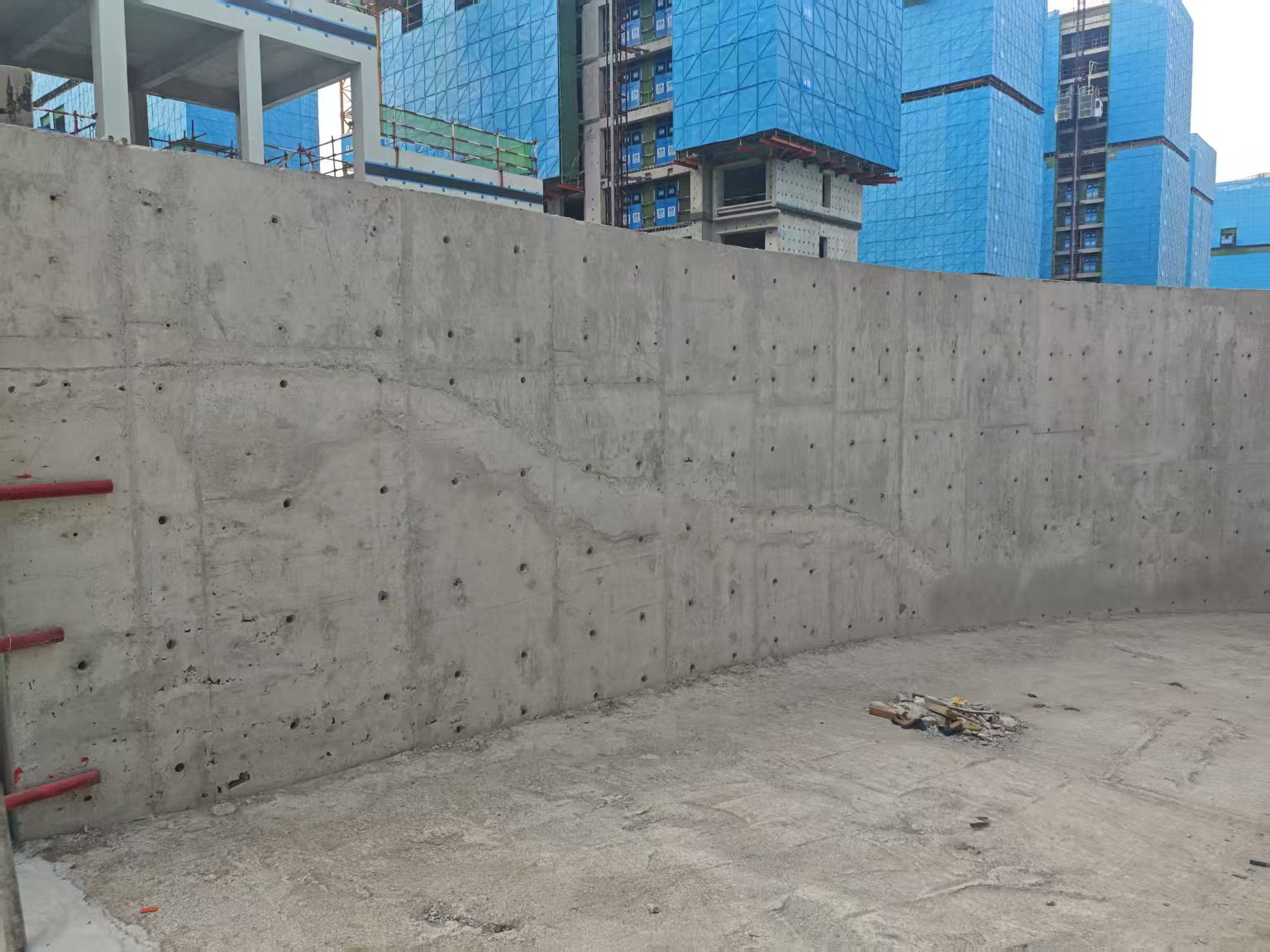 广东混凝土墙面垂直度缺陷修补功能