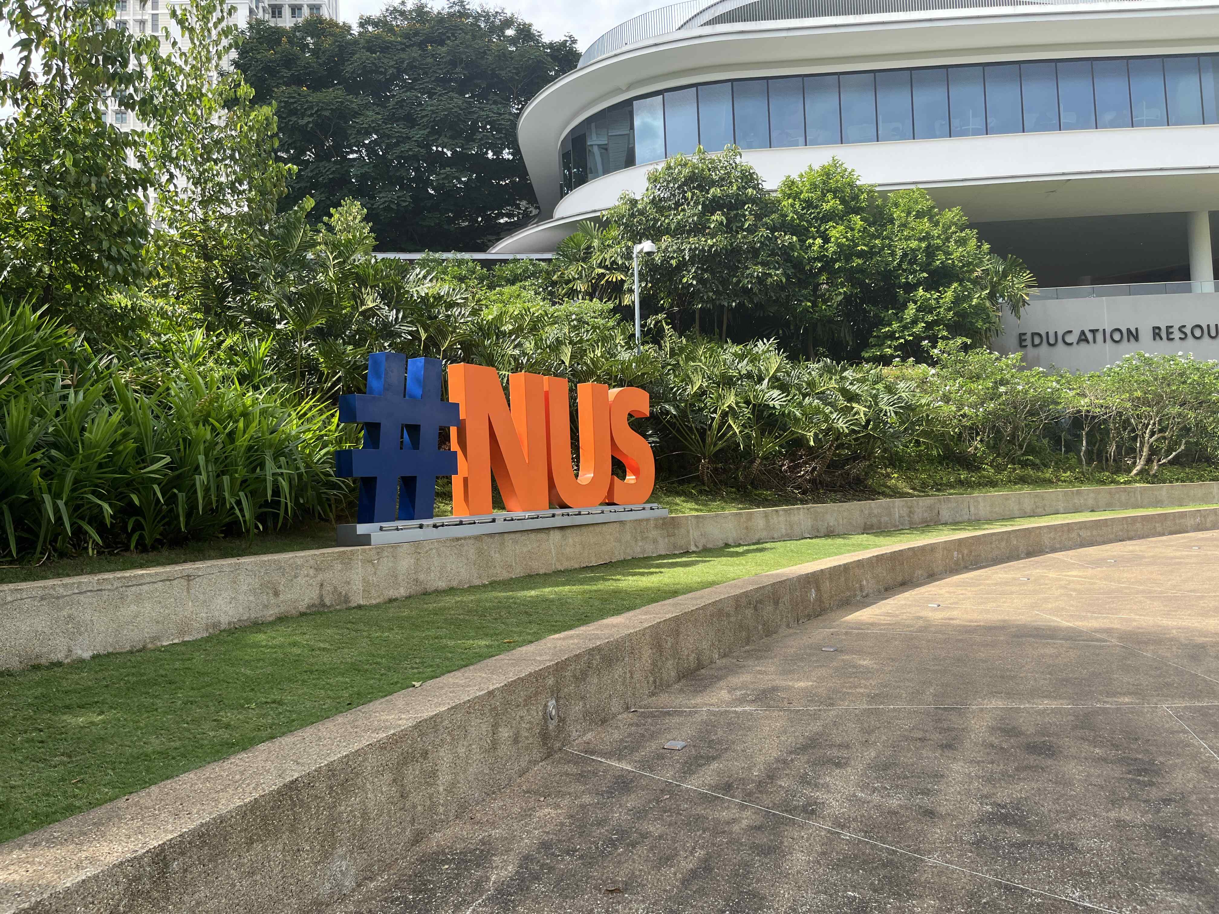 新加坡留学读研条件