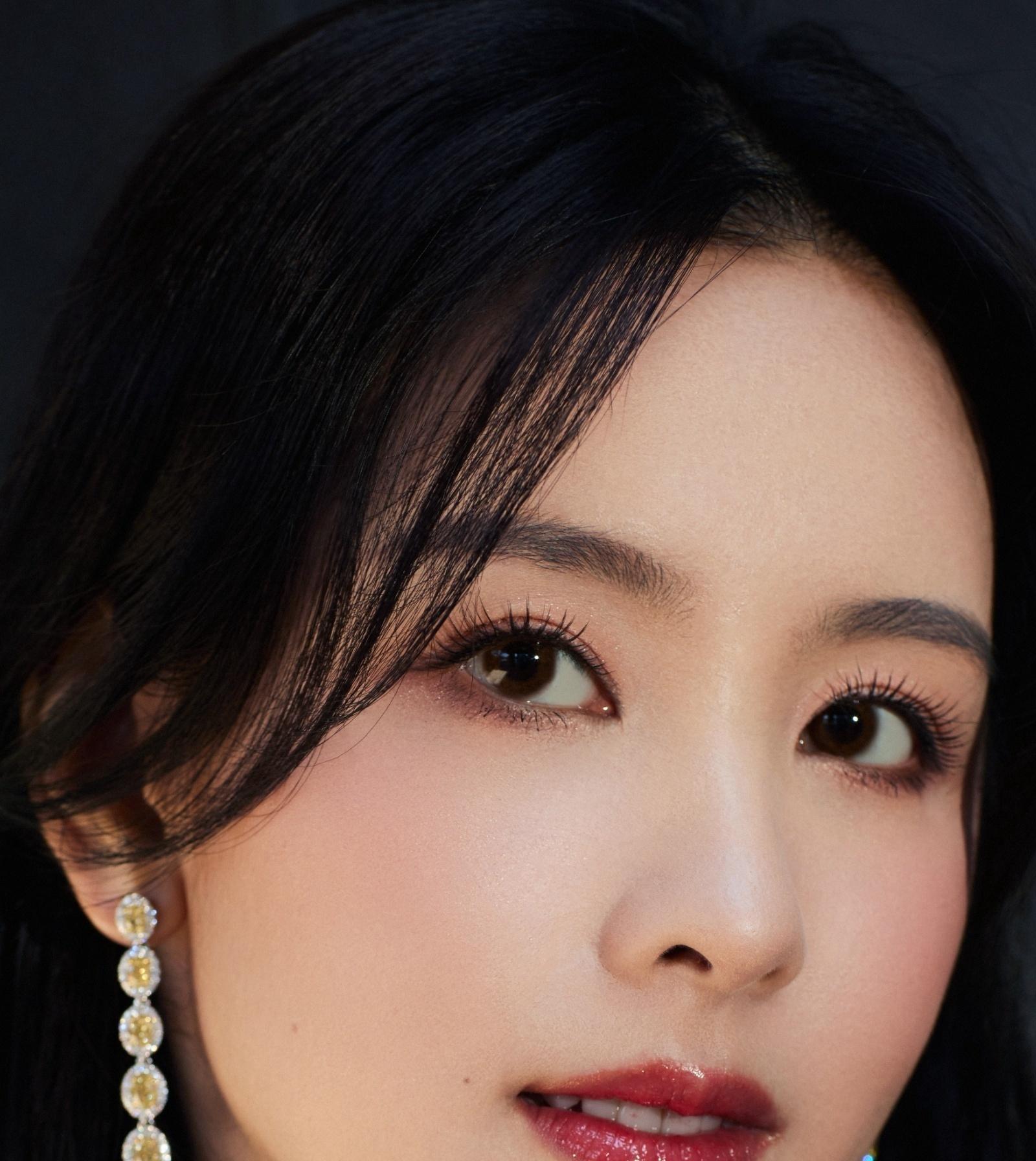 厚嘴唇女星逆袭:外貌标签,如何变成独家招牌