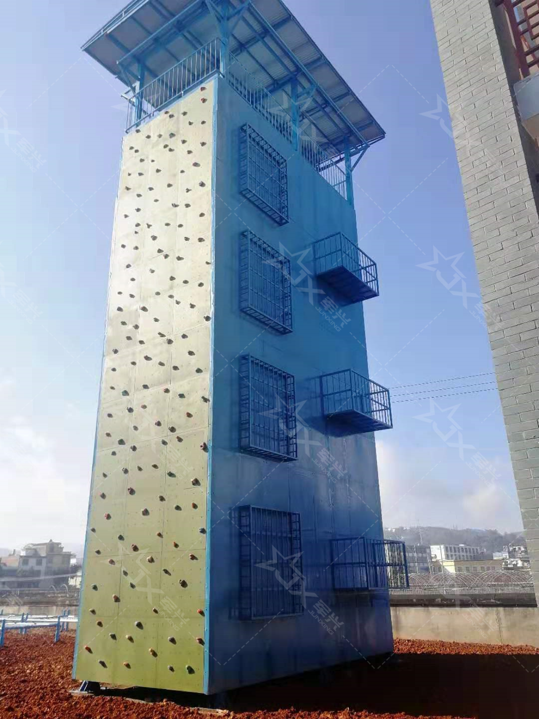 河南军兴攀登楼训练器材定制化解决方案白皮书