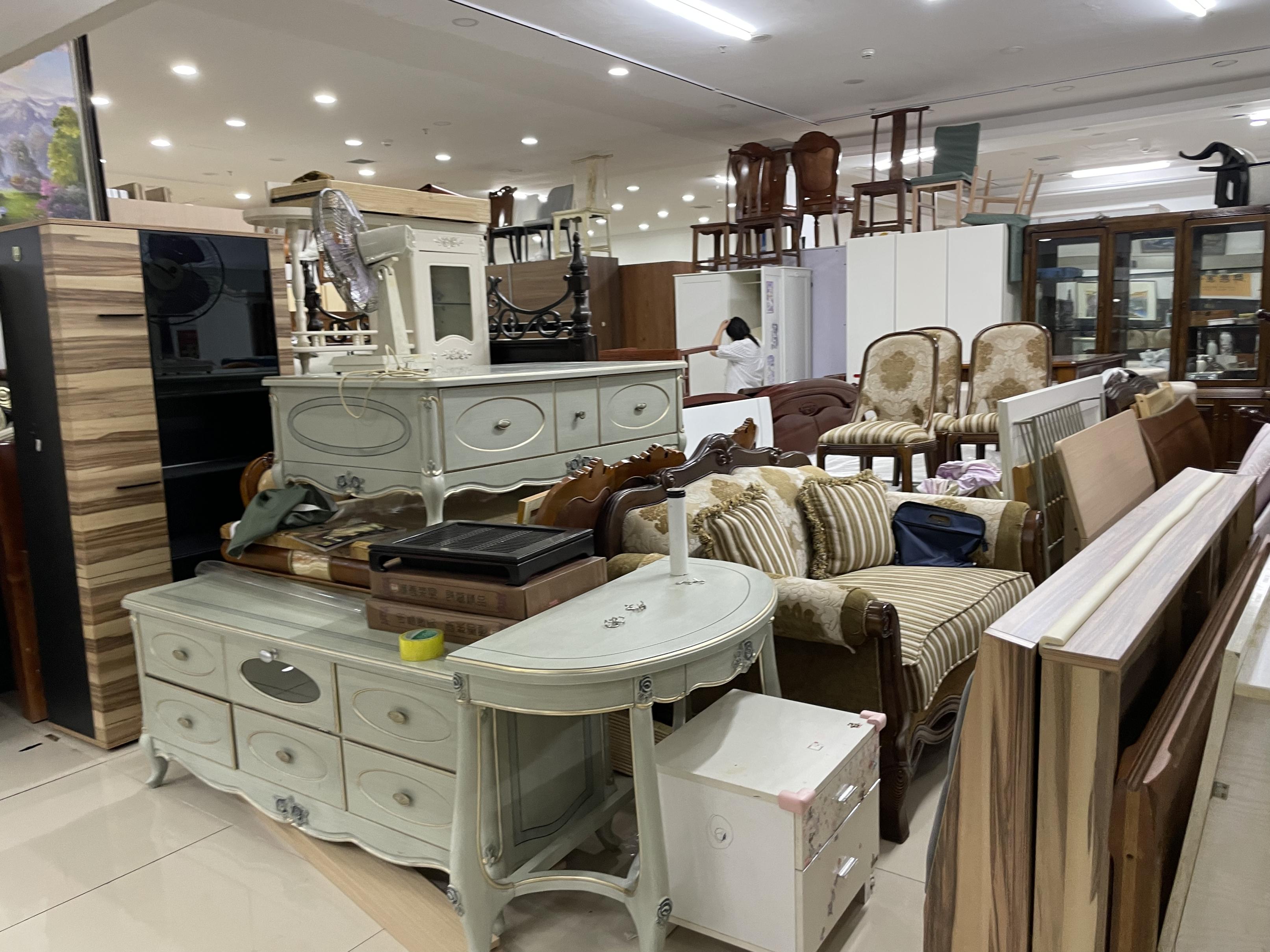 十八里店收购旧家具,回收旧家电-家具以旧换新