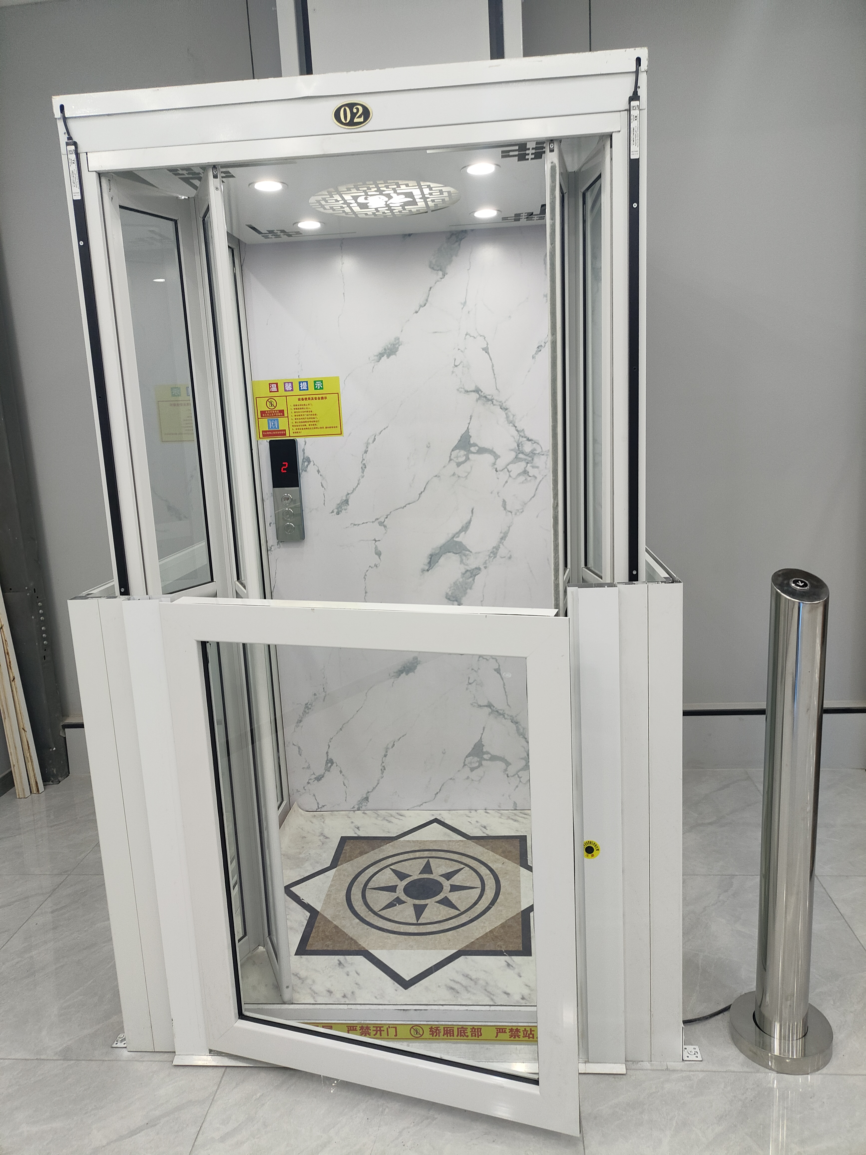 3层家用别墅电梯装修