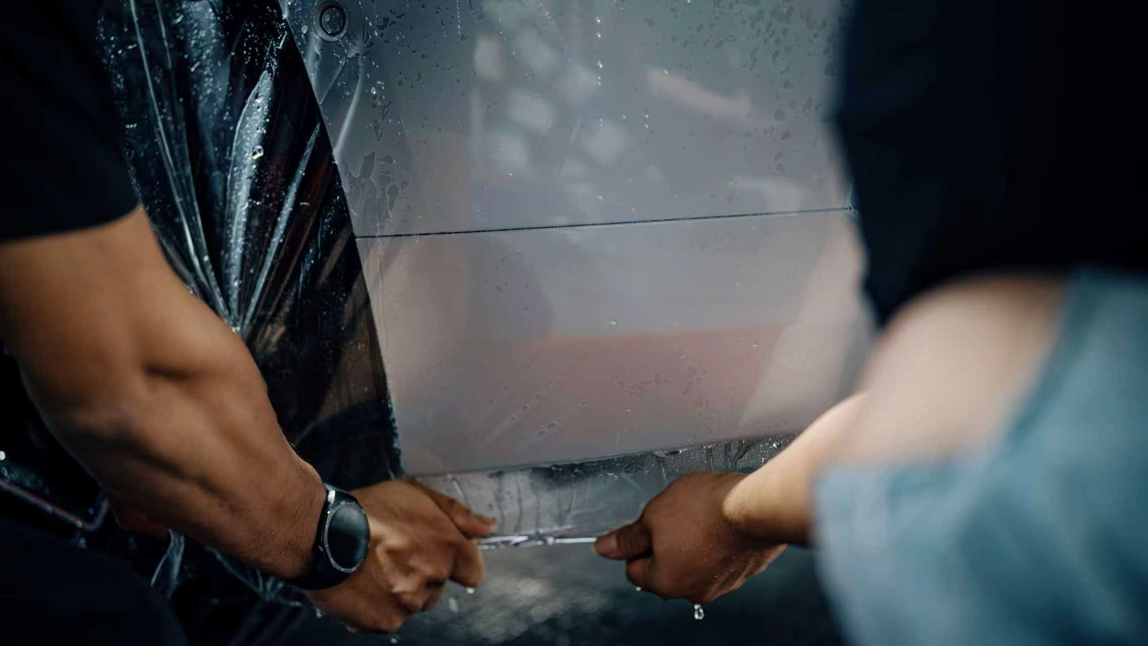 常熟爱卡汽车圆圆贴膜