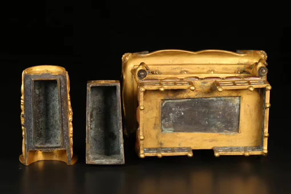 辽金铜鎏金《舍利棺》摆件「旧藏」高24cm长21cm宽12.7cm重4470g