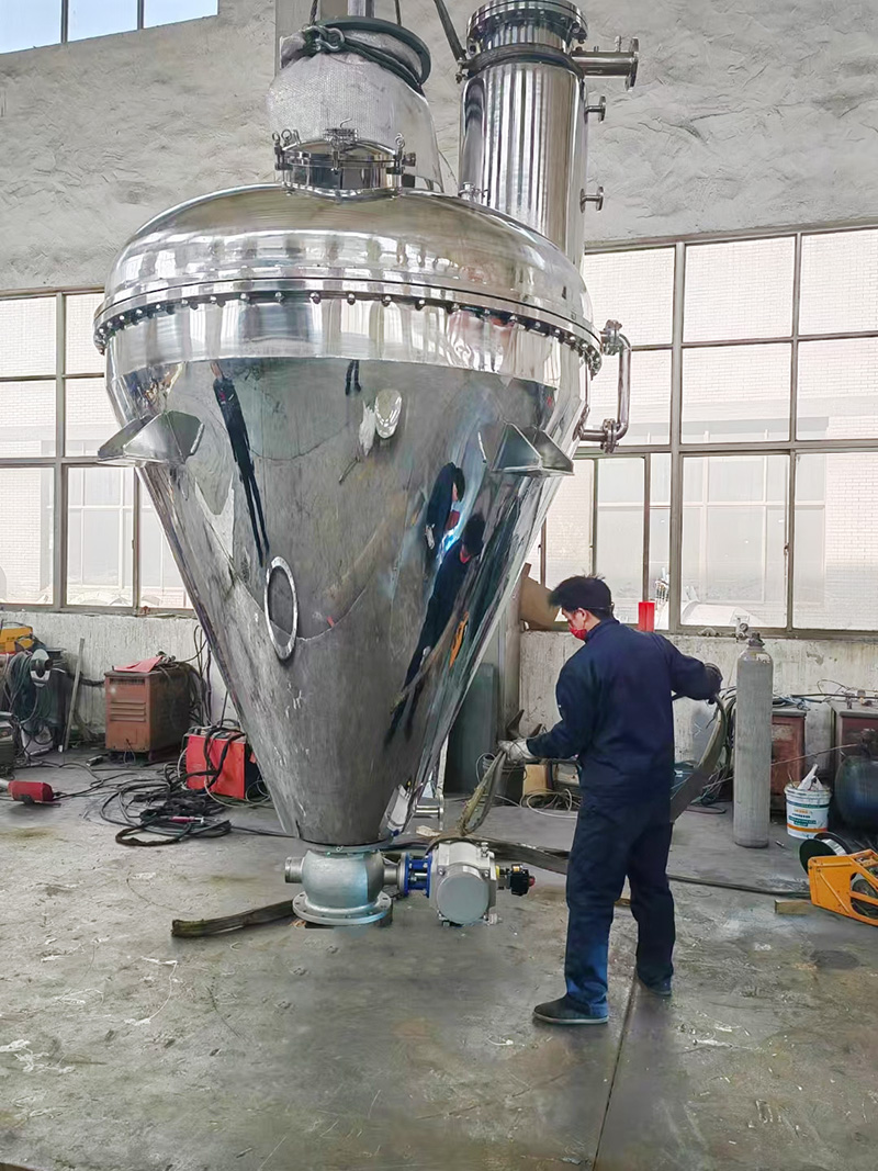 单锥真空干燥机:高效干燥的科技利器