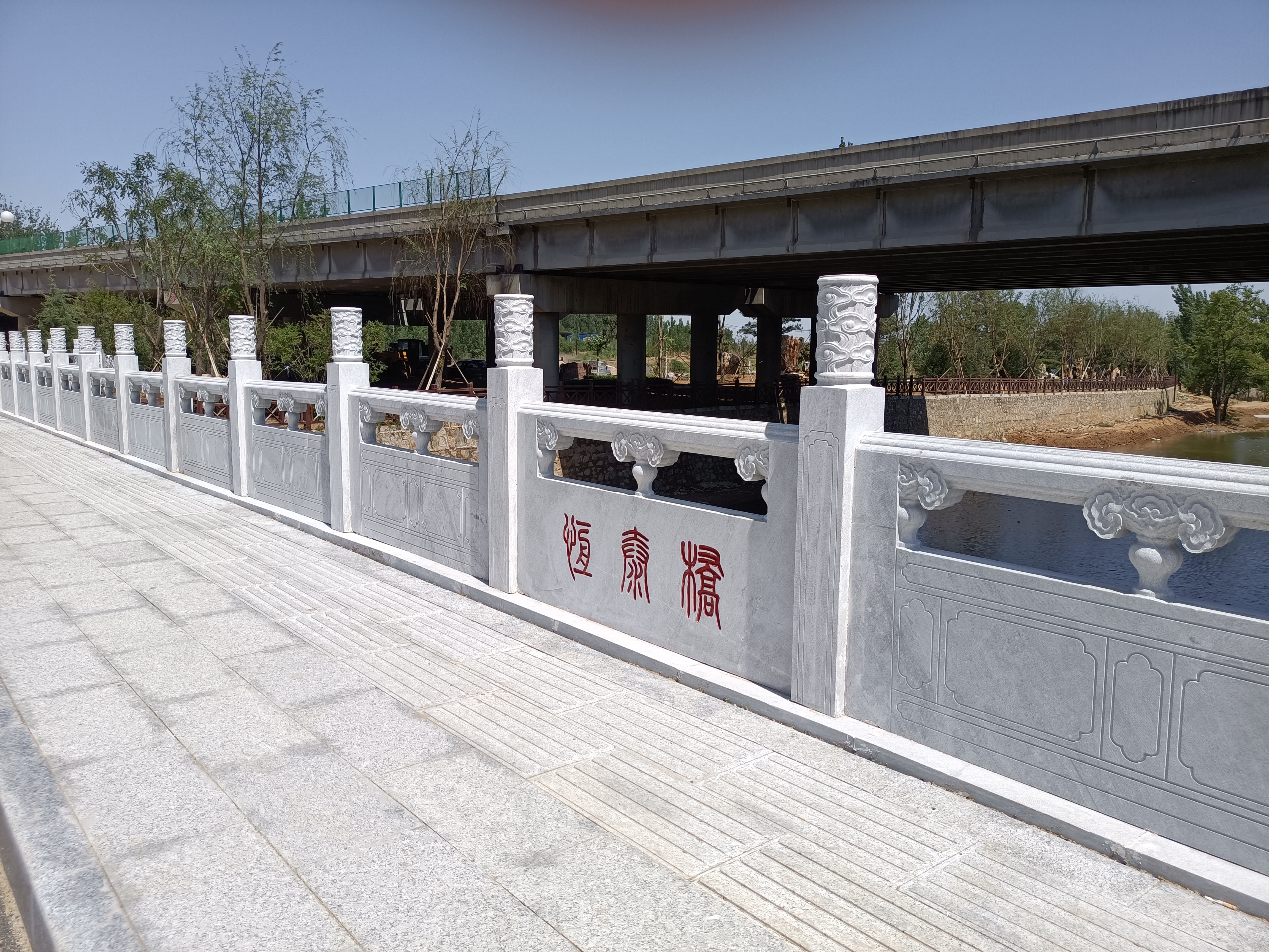 市政桥梁石栏杆供应