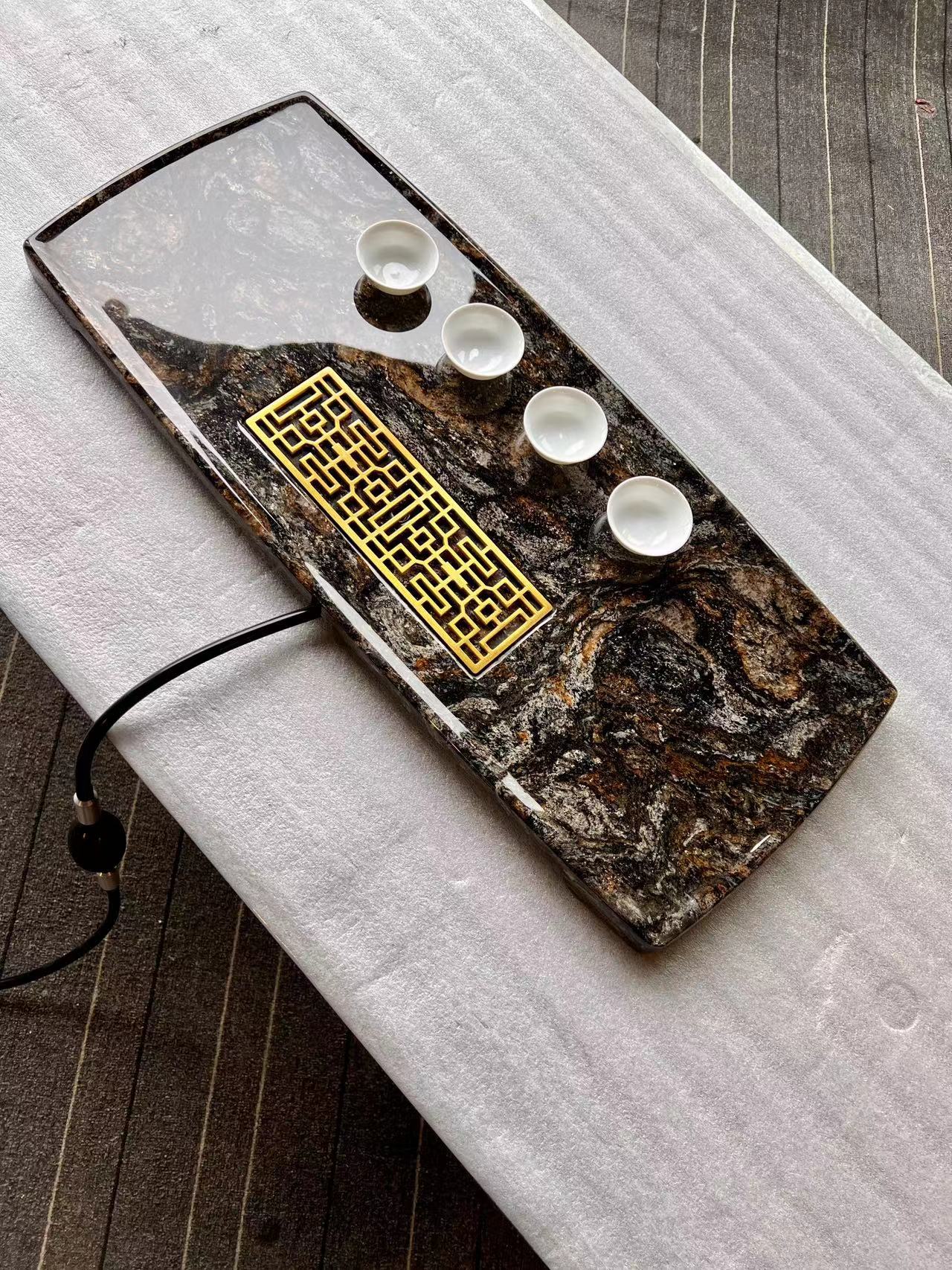 天然奢石茶盘鉴赏