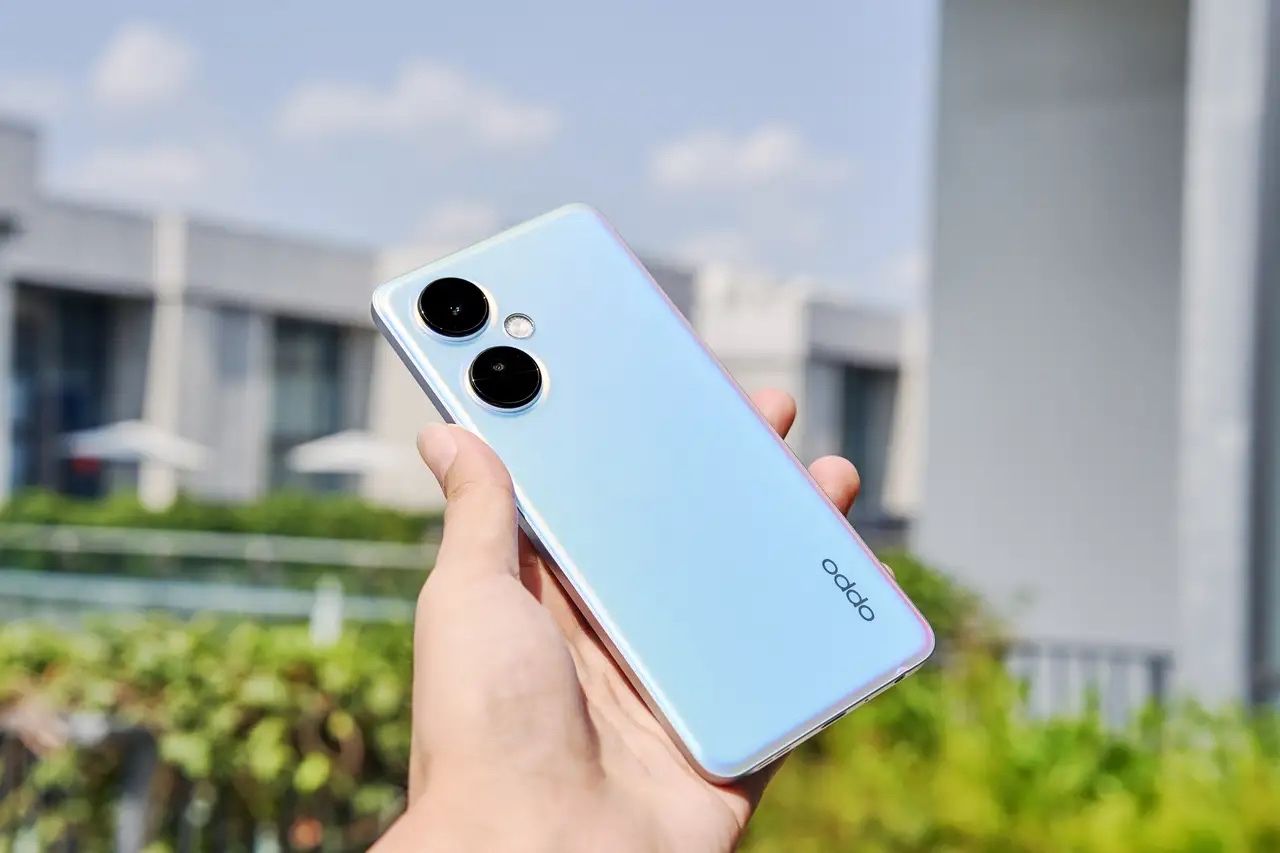 oppo开始"降价",12gb 256gb 100w才卖1254元,四年流畅不卡顿