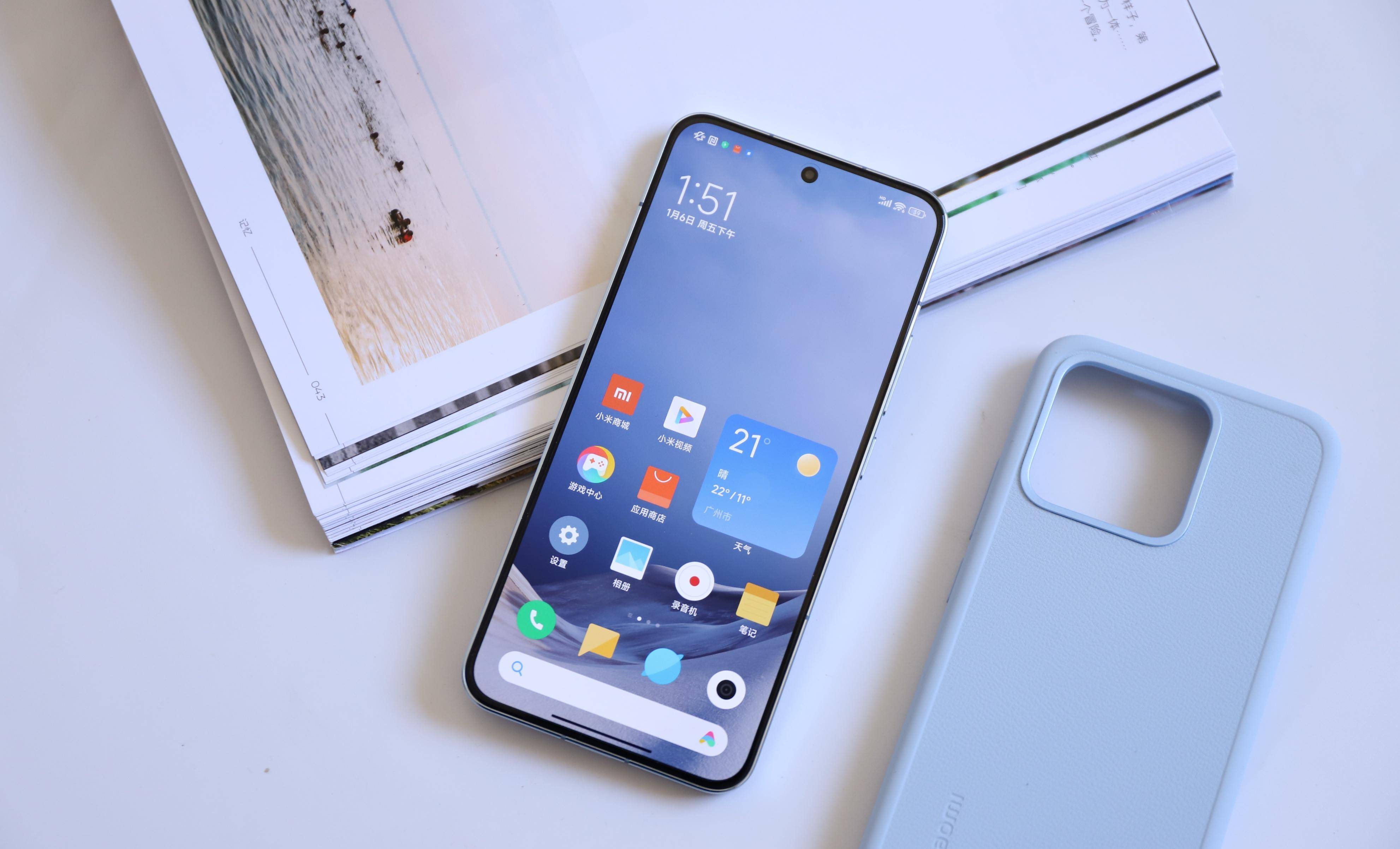 从4999元跌至2926元,小米旗舰新低价,骁龙8gen2 徕卡三摄 ip68