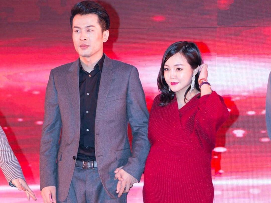 网红辛巴自曝感情经历,承认离过婚,离婚原因:前妻出轨好兄弟!