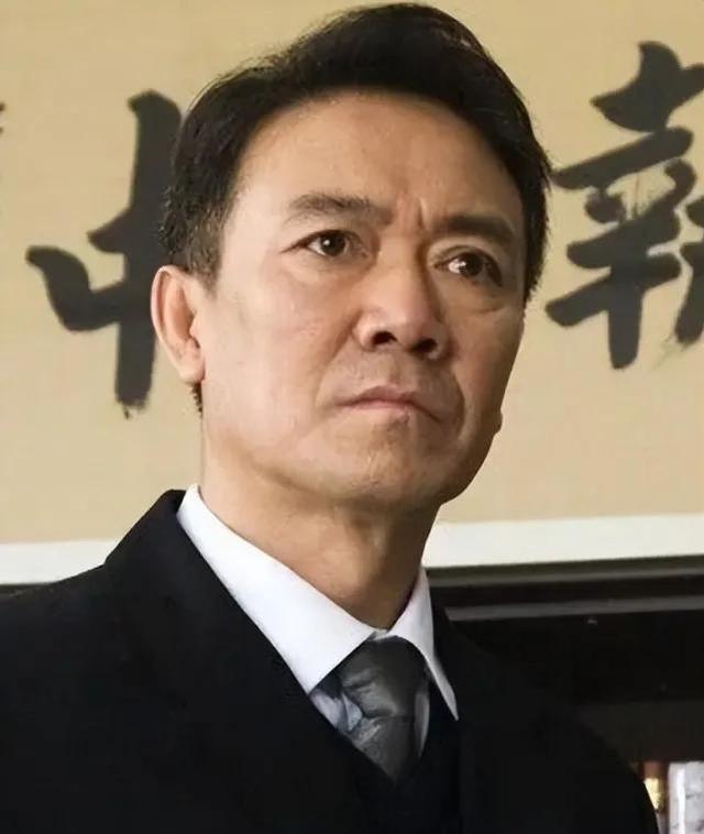 李幼斌什么军衔图片