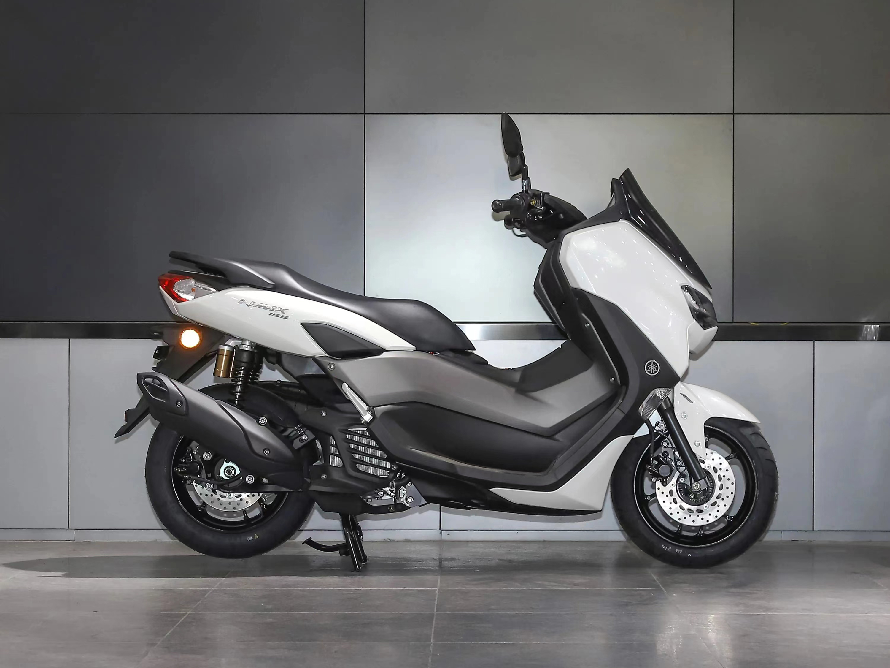 雅马哈nmax155-踏板人气榜第三名!