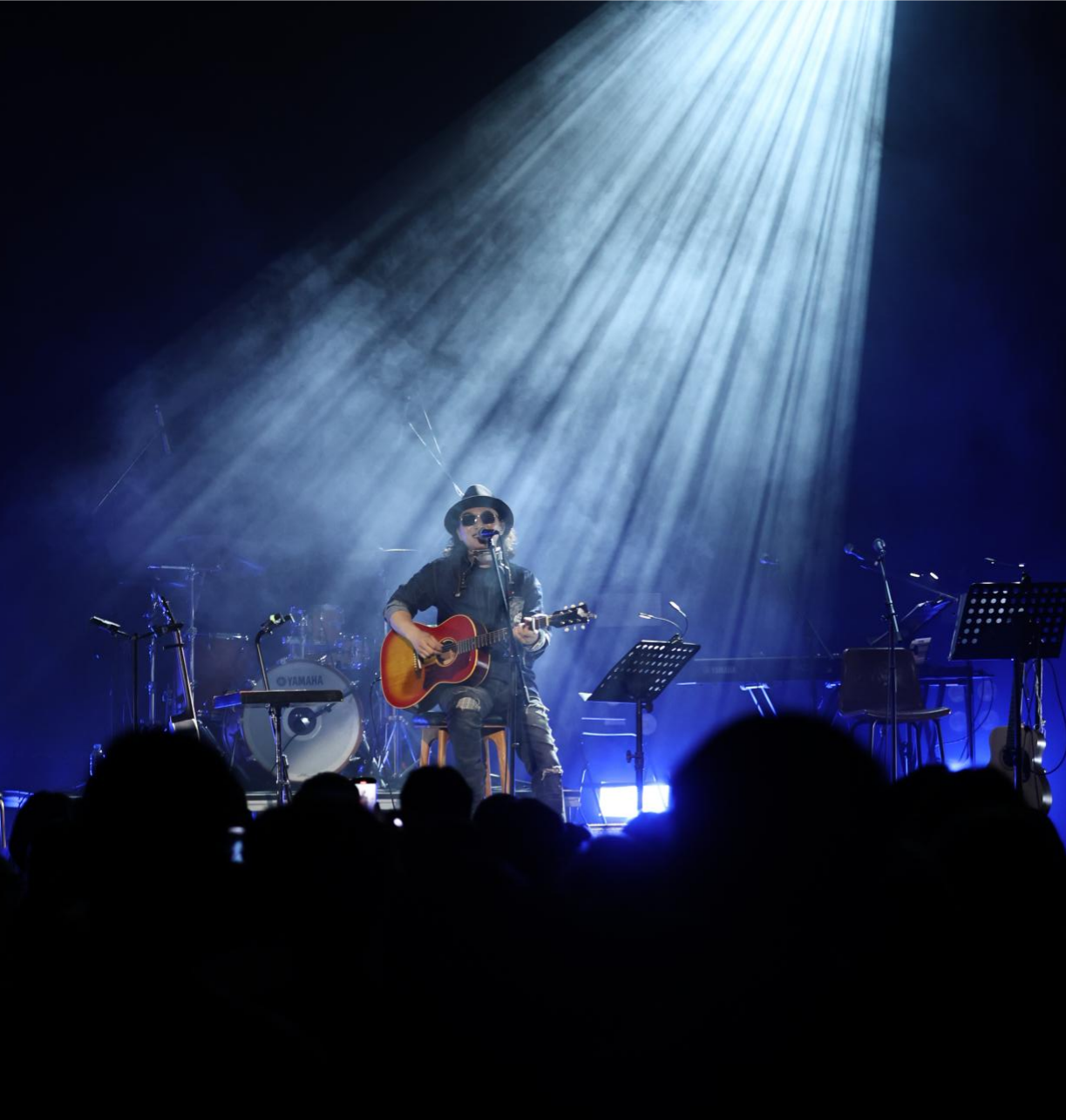 民谣诗人赵照六年后再启巡演 不插电形式诠释音乐初心