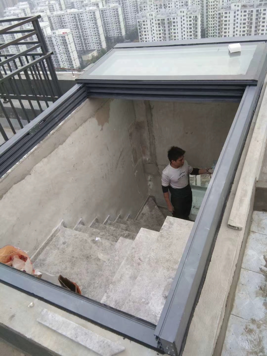 电动天窗在大型公建项目中的应用实景