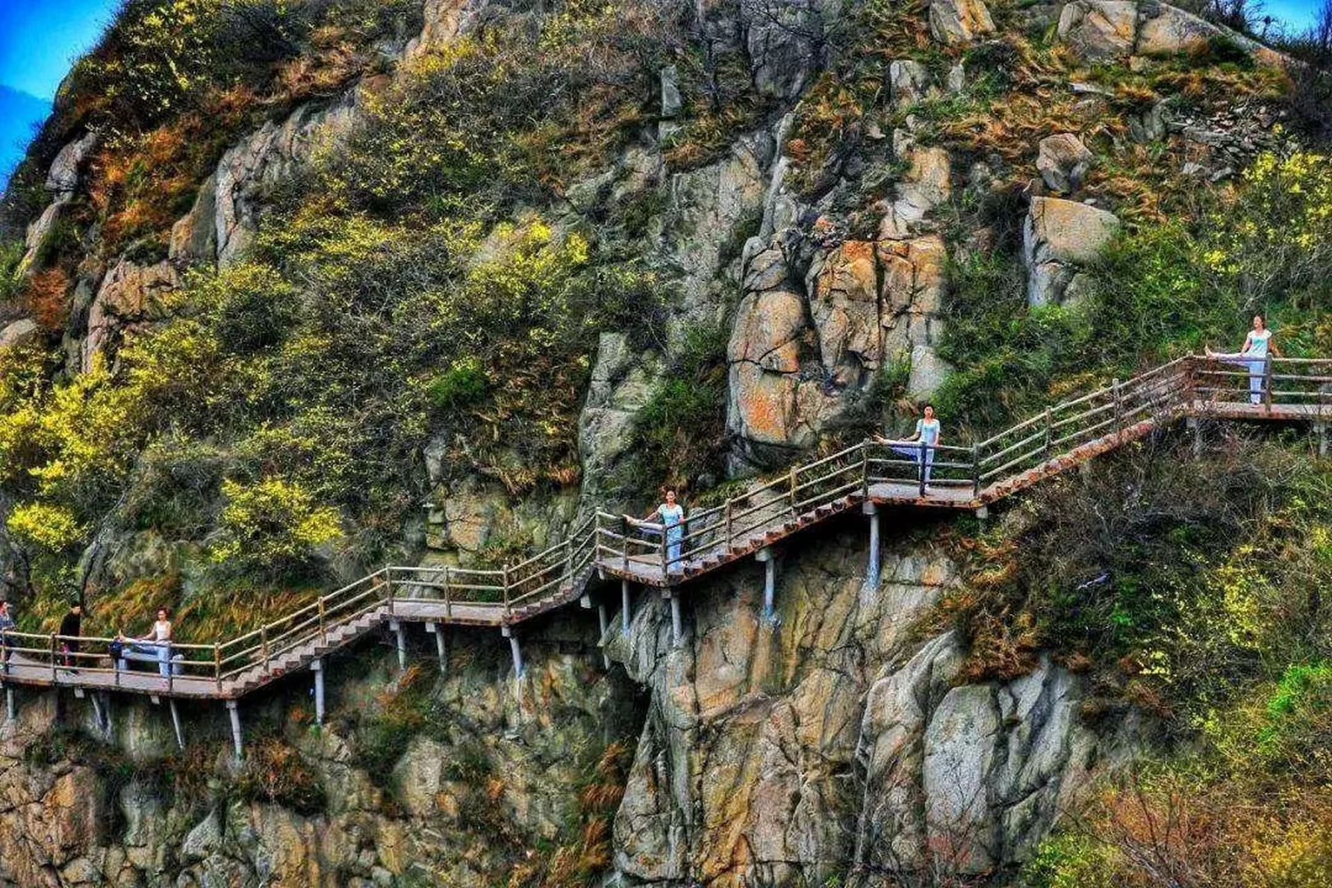 方城七峰山多高图片