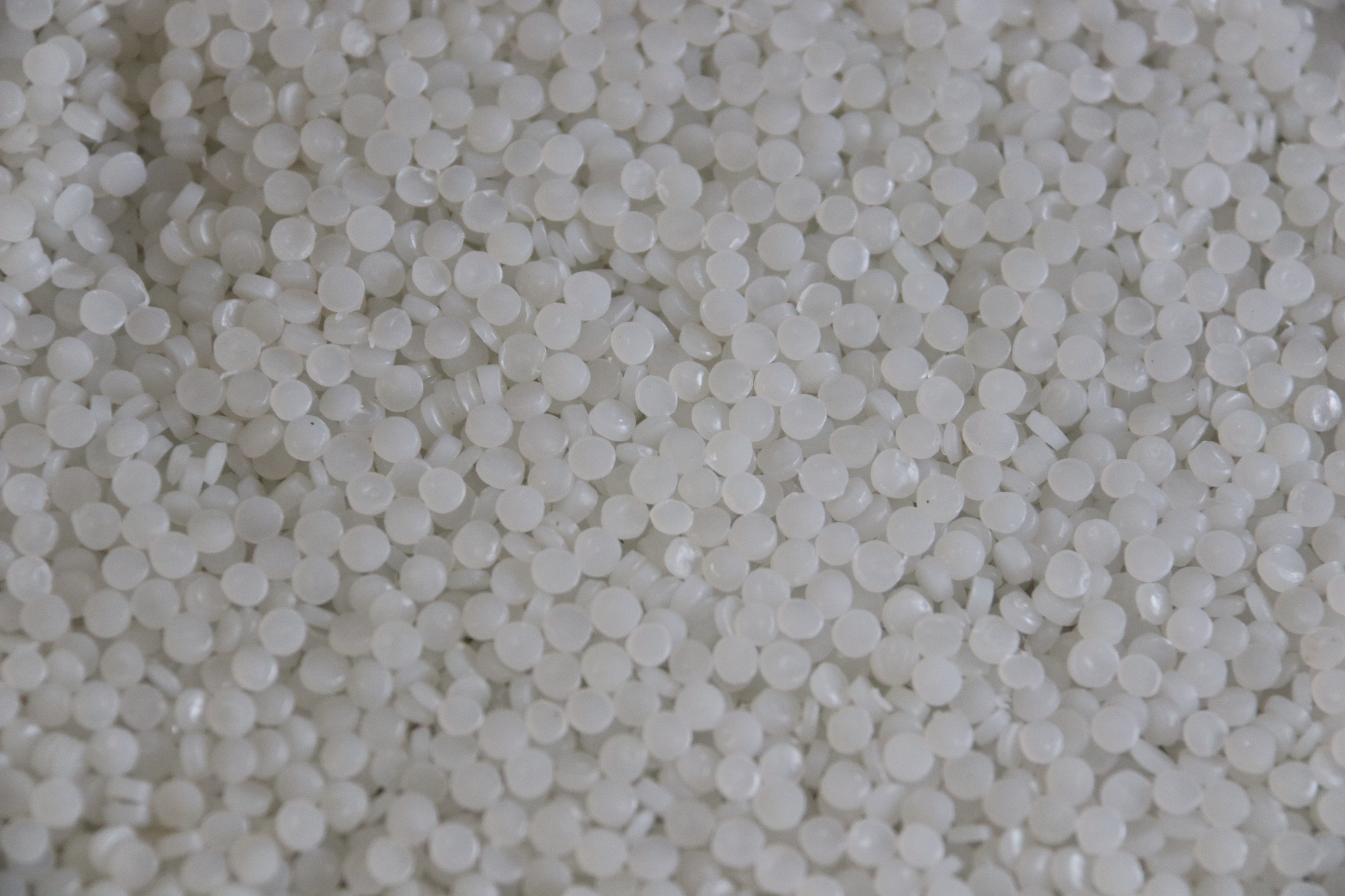 透明改性pe再生塑料颗粒