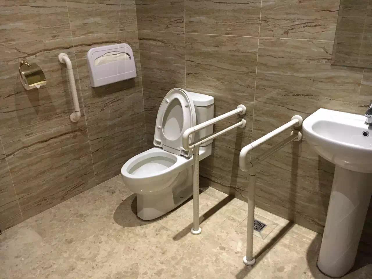 助力残疾人,卫生间扶手不可少