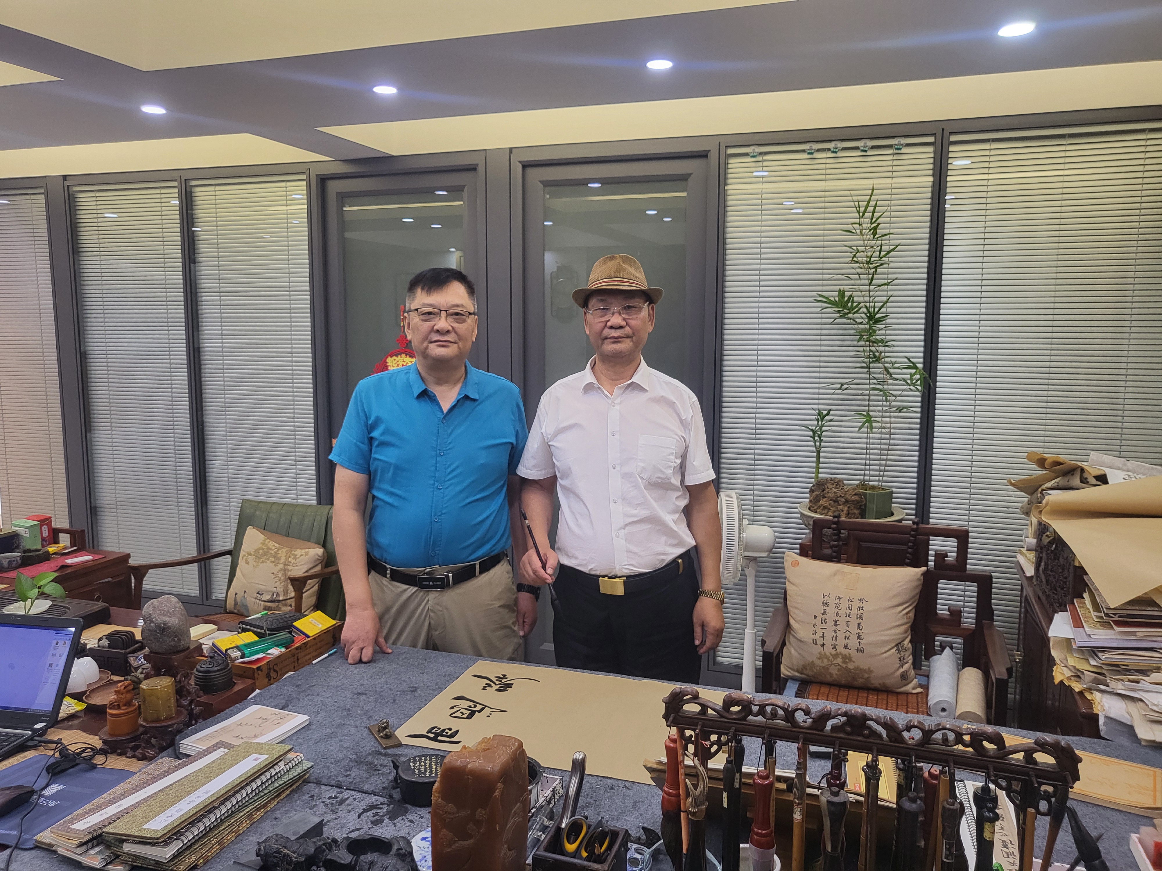 —记盐城籍书法家滕天仁的四十载书法人生路