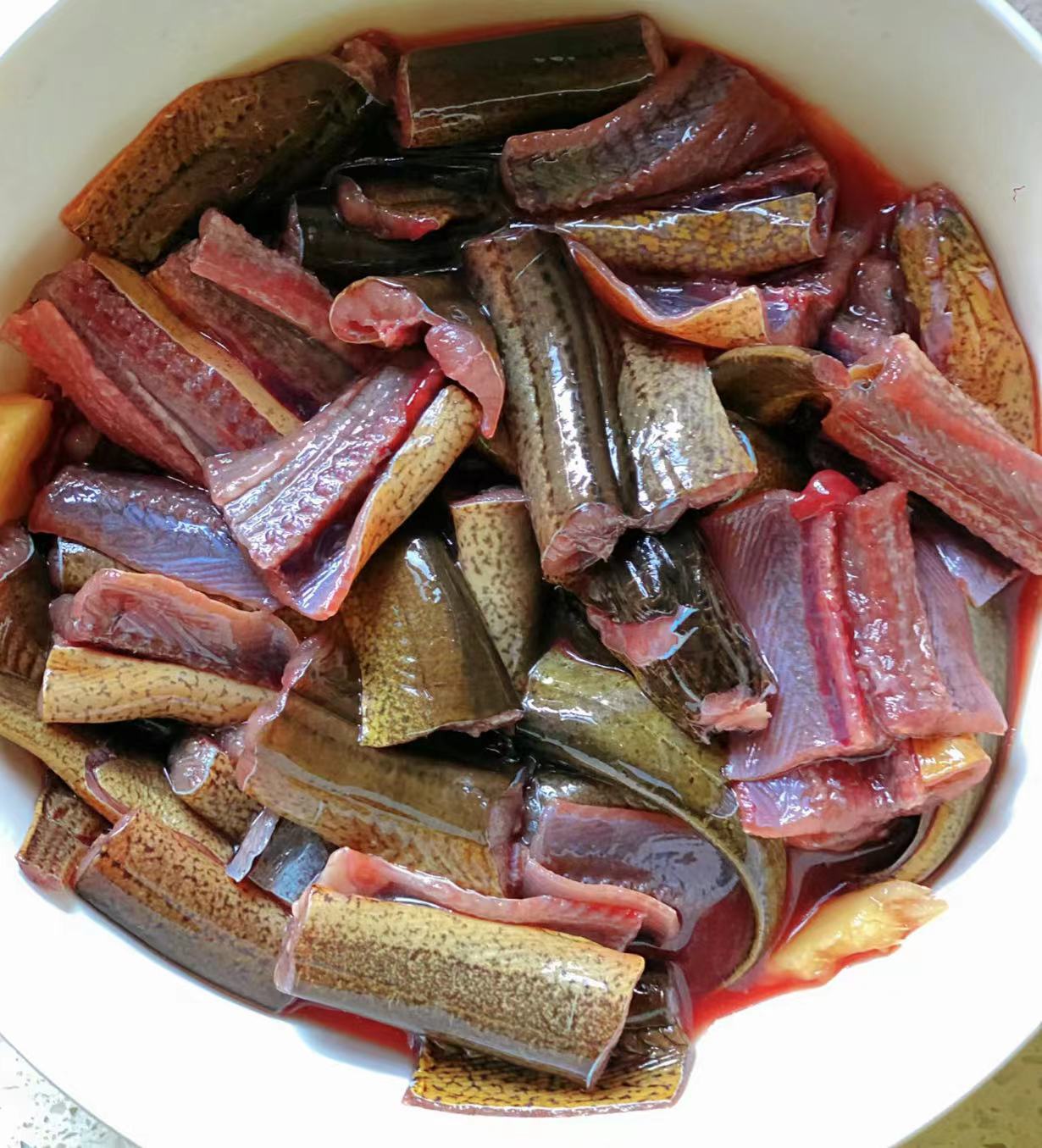 黄鳝的家常做法-蒜头炒黄鳝