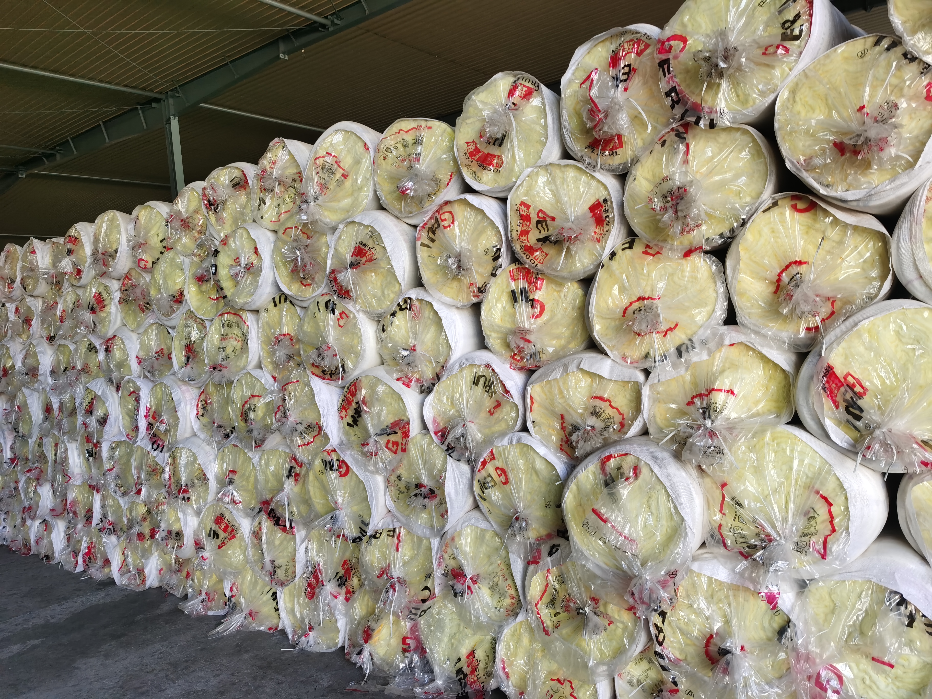 100mm厚玻璃丝棉毡价格(华美格瑞)