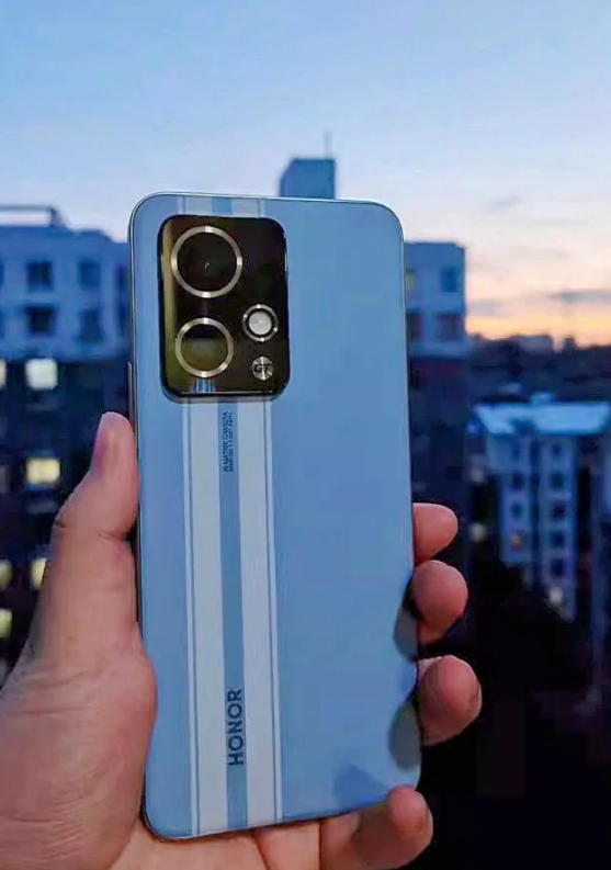 又降价510元,荣耀90 gt这是疯了吗?