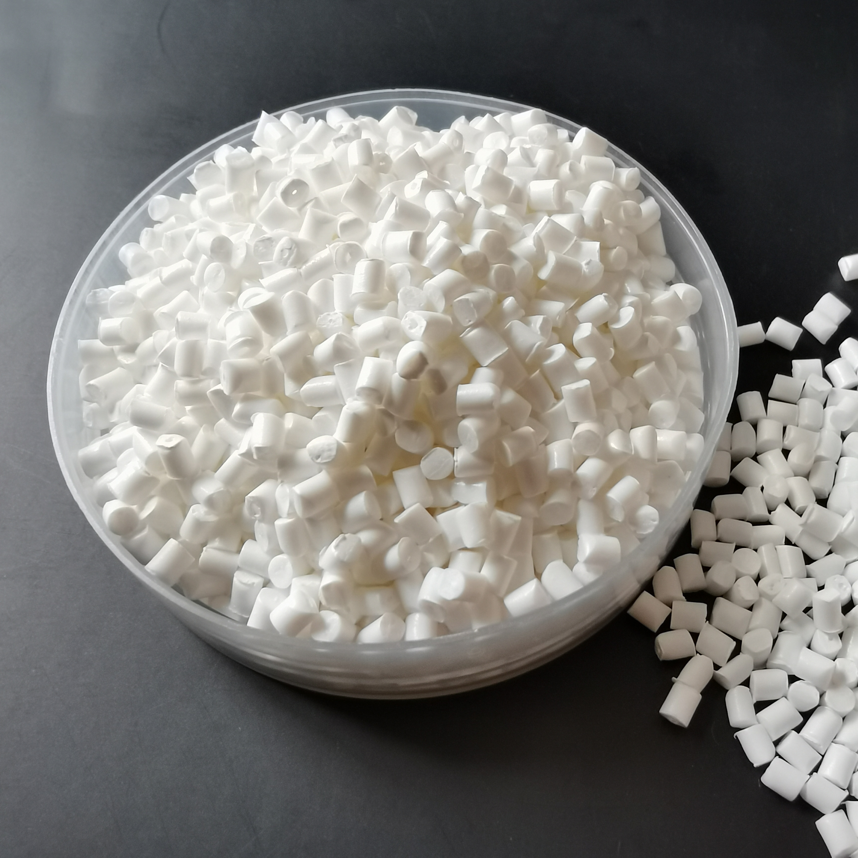 pa66 fr50与pa66 fr15的区别