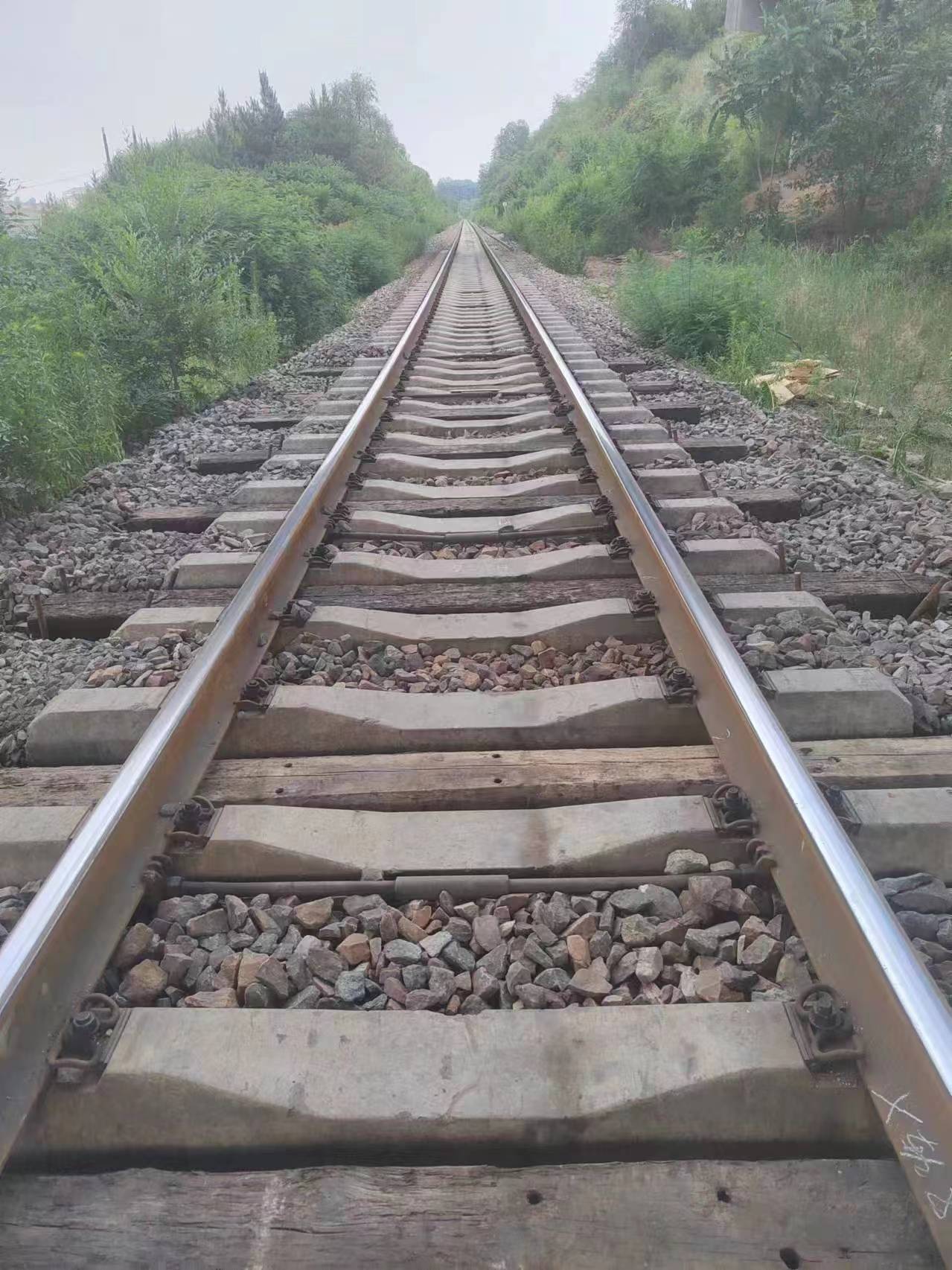 张工 山东铁路路基下沉注浆,老师傅