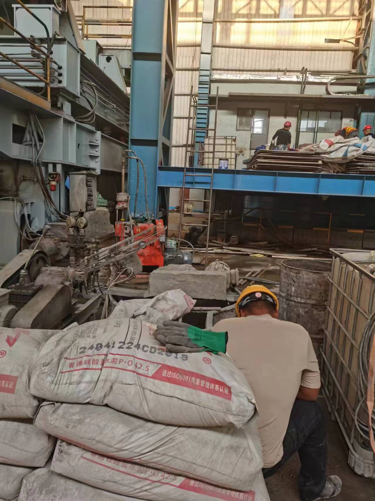 张工 山东铁路路基下沉注浆,老师傅