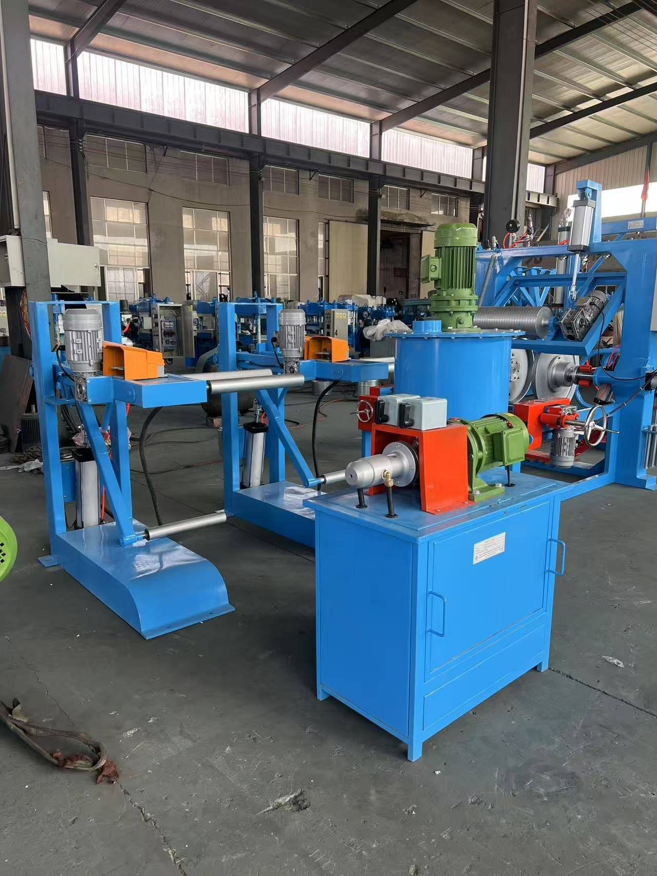 河北卡车轮胎翻新设备