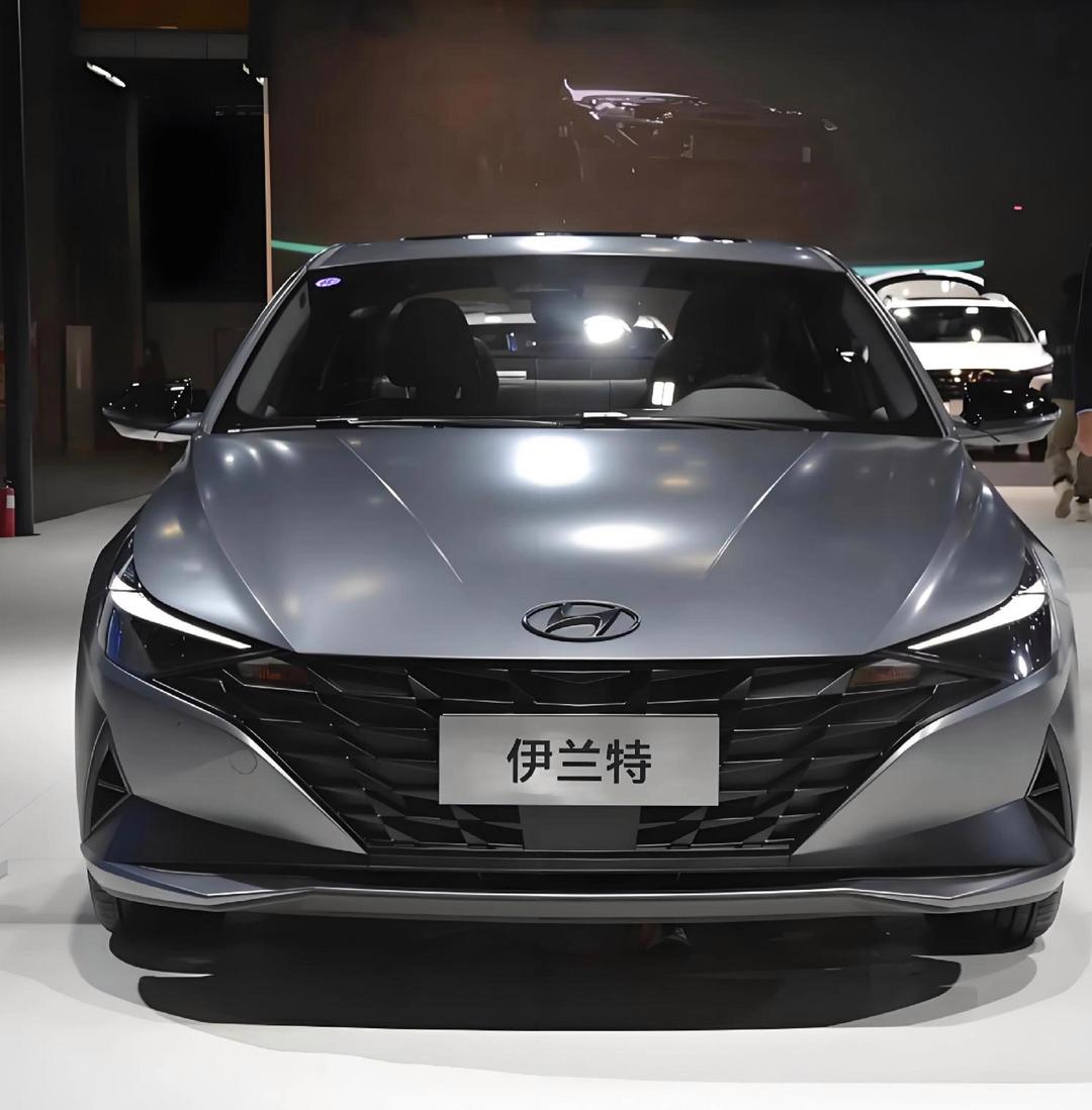 网传经典顺口溜解析"奇瑞中华帕萨特,最破当属伊兰特"