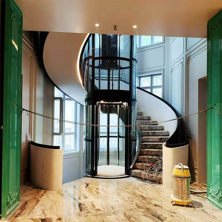 弧形旋转楼梯适合什么样的圆形电梯